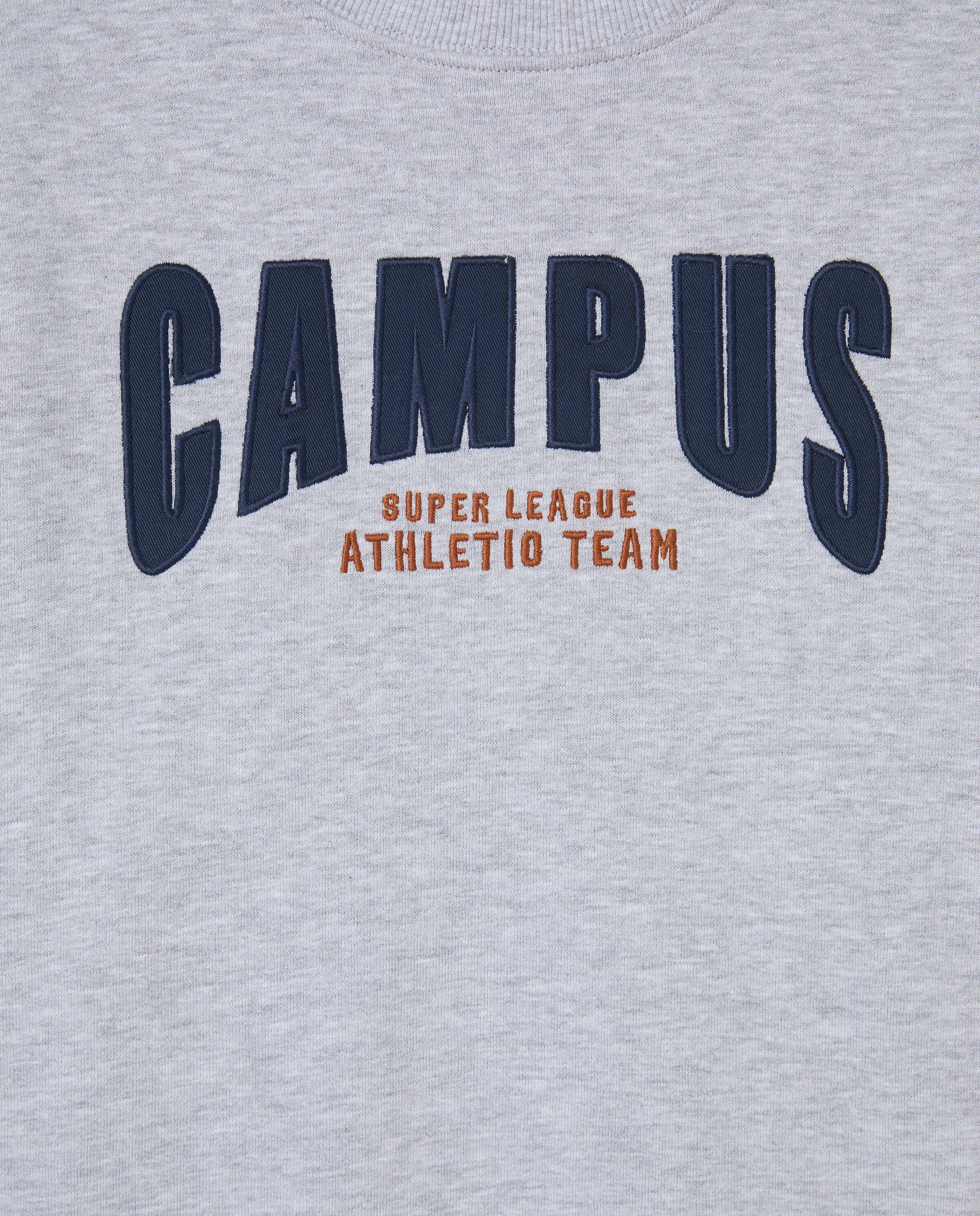 Sweatshirt com Gola Redonda e Remendo Preto-5