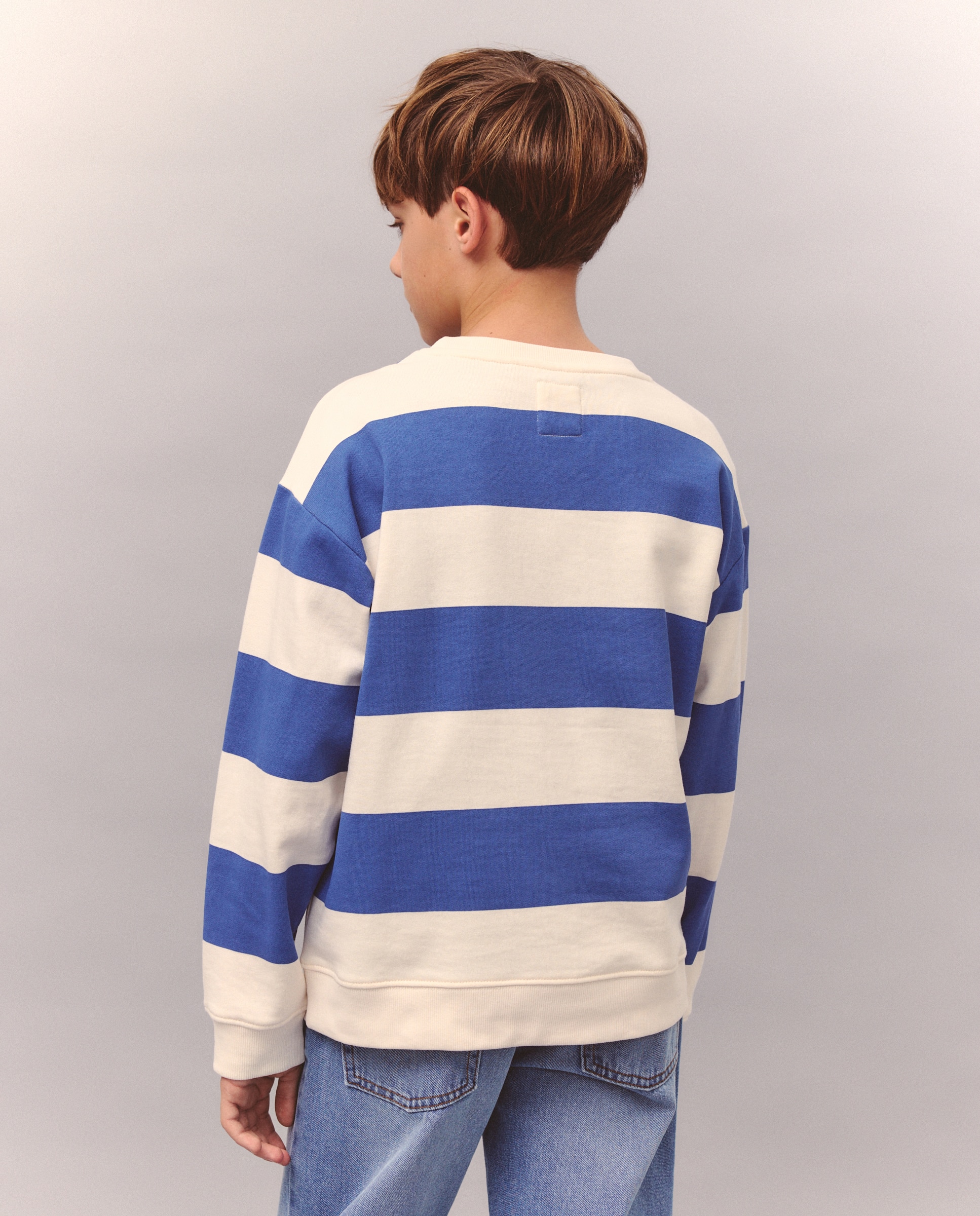 Sweatshirt Fechada com Estampado de Fantasia Azul-3