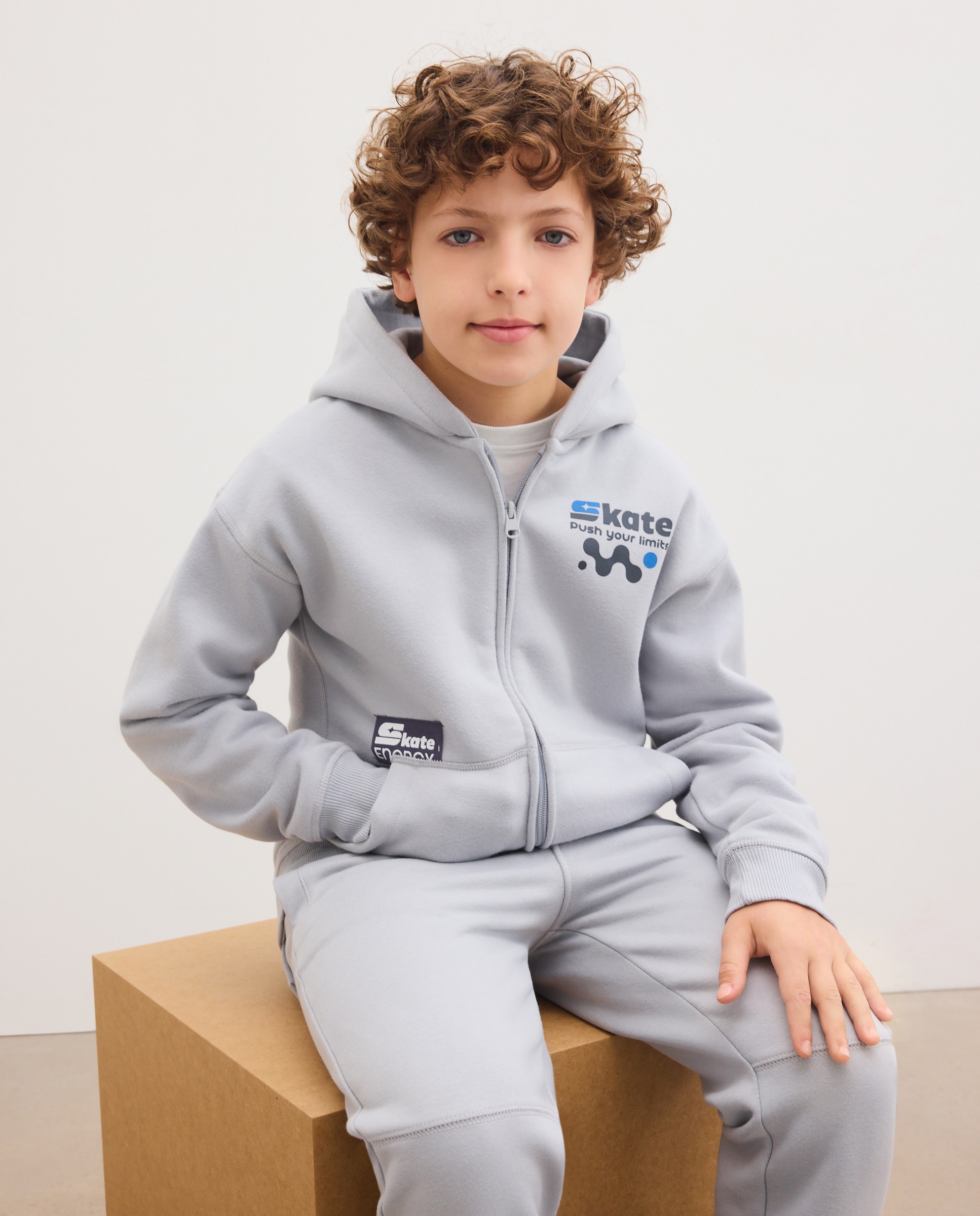 Imagem 0 de Sweatshirt Aberta com Capuz