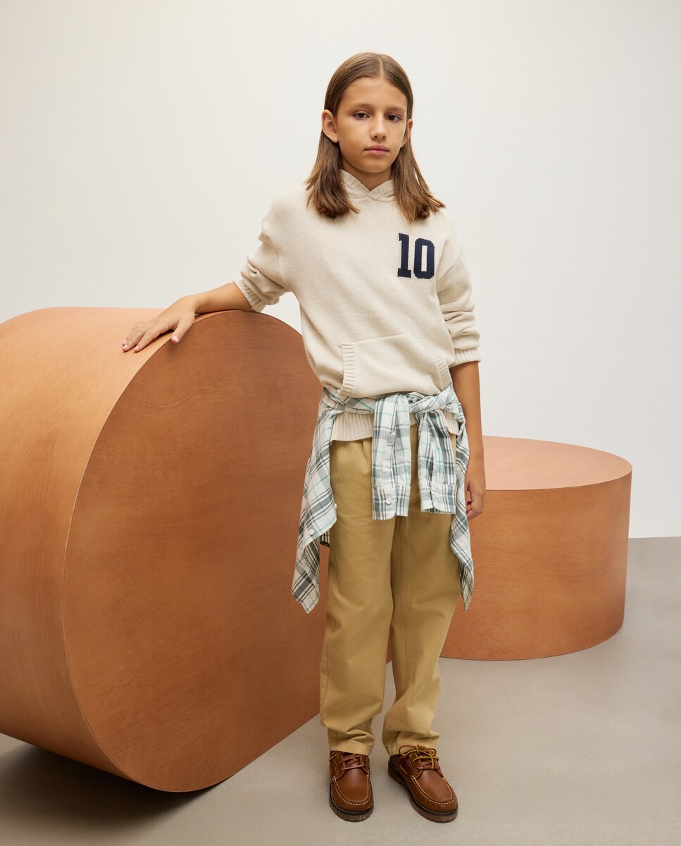 Camisola de Malha com Capuz Branco-2