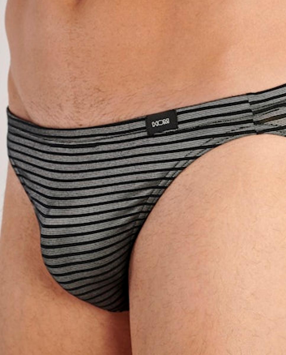 Slip de Malha Fechada em Micromodal às Riscas Preto-4