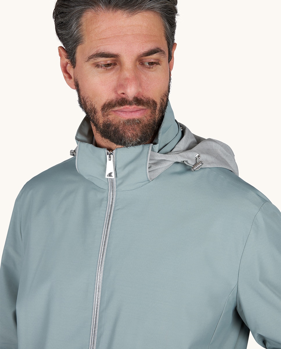 Blusão Curto com Capuz Desmontável em Nylon com Lã-Seda Verde Água-3