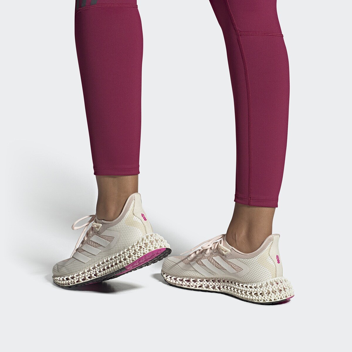 Sapatilhas de running de mulher 4D FWD adidas Bege-10
