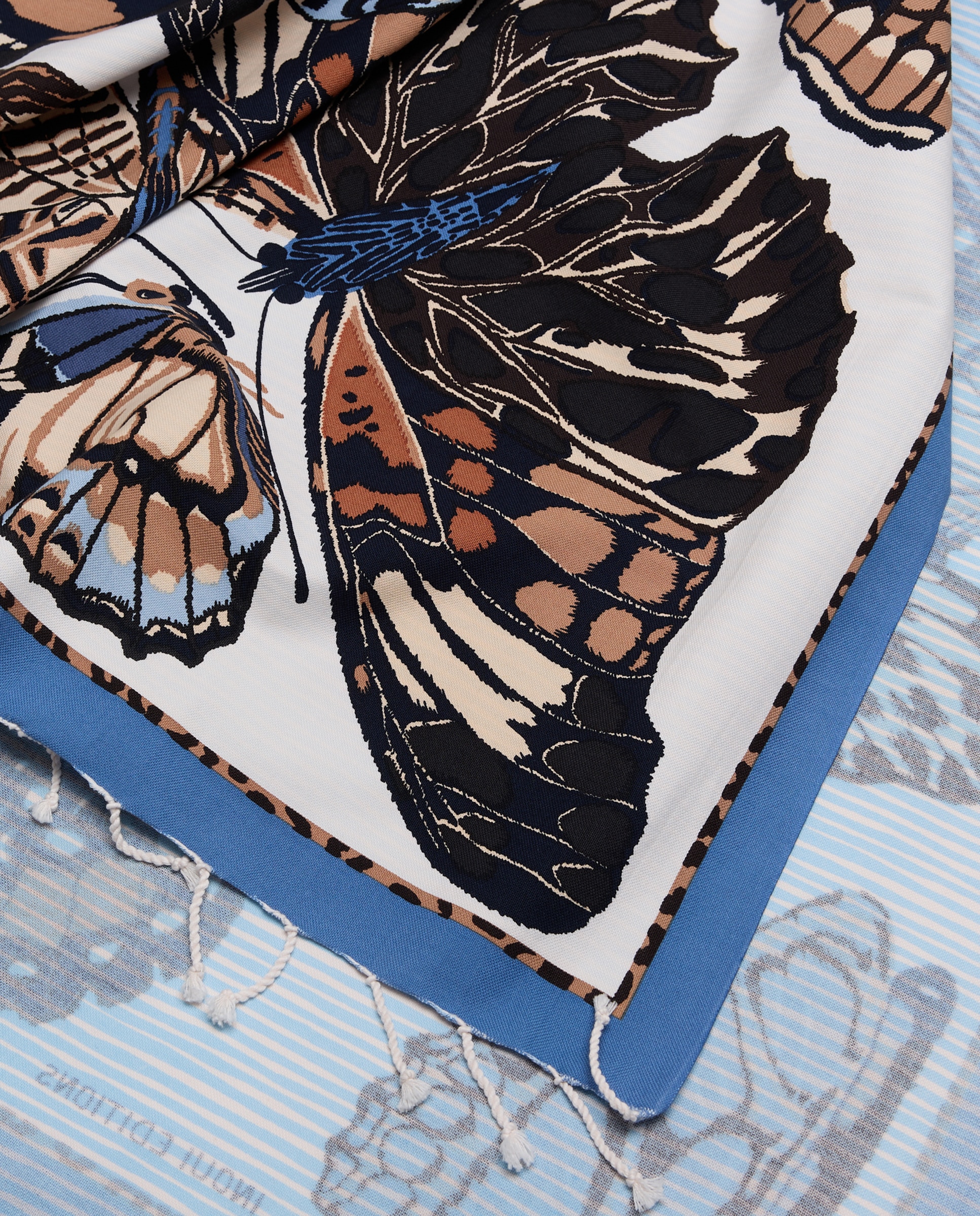 Páreo Papillons Bege-3