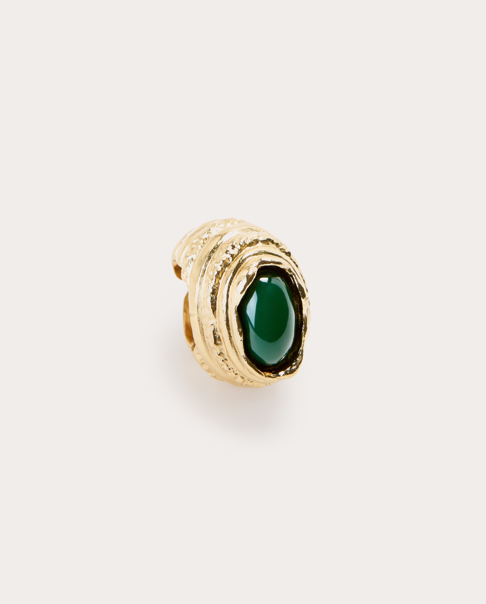 Imagen 0 de Anillo Amanda de metal dorado con piedra de resina Oro