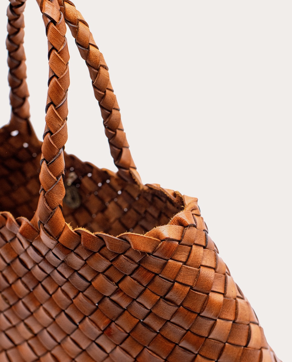 Mala Shopper Pequena Santa Cruz de Pele Castanho-11