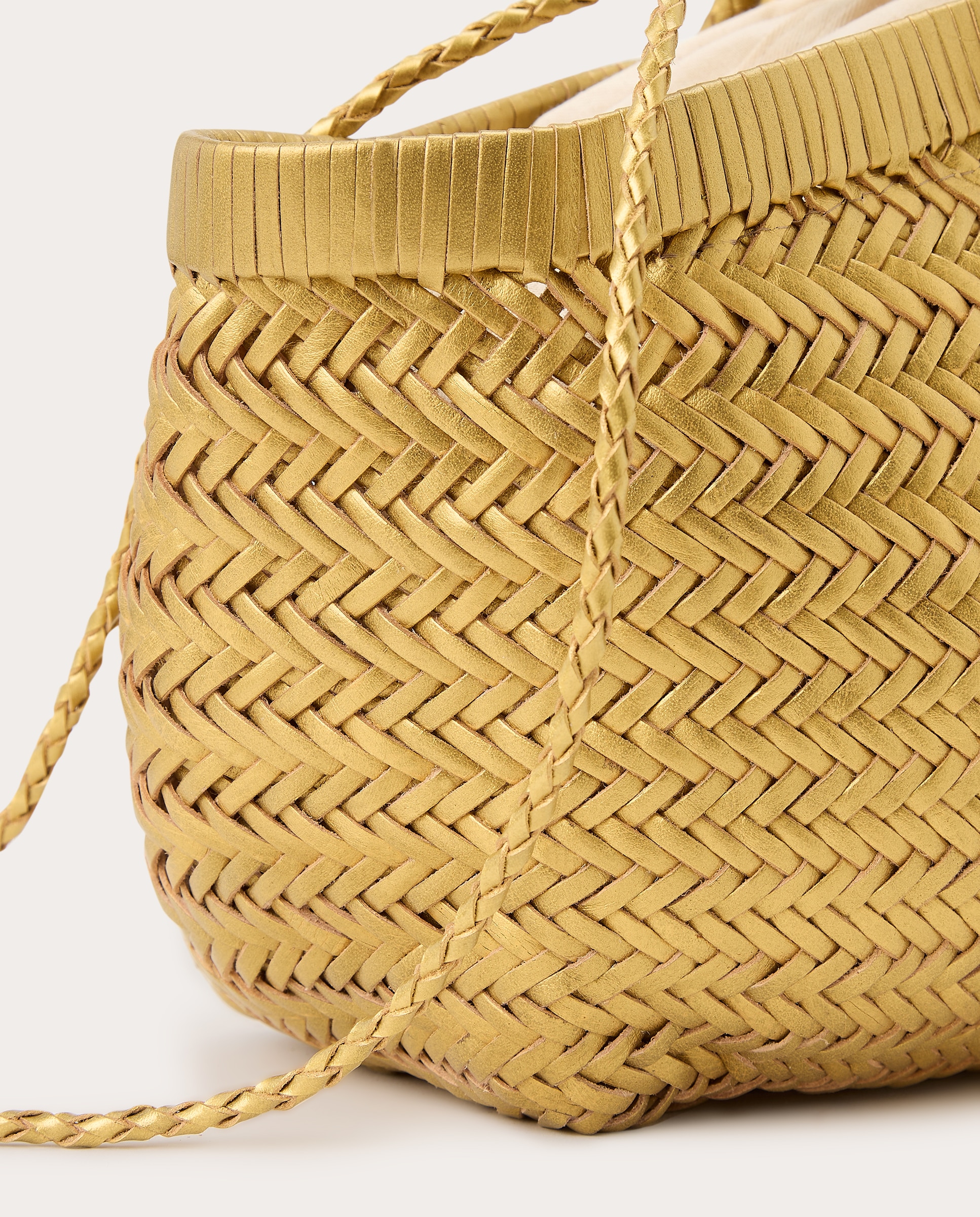 Mala Shopper Crudelia em pele Ouro-4