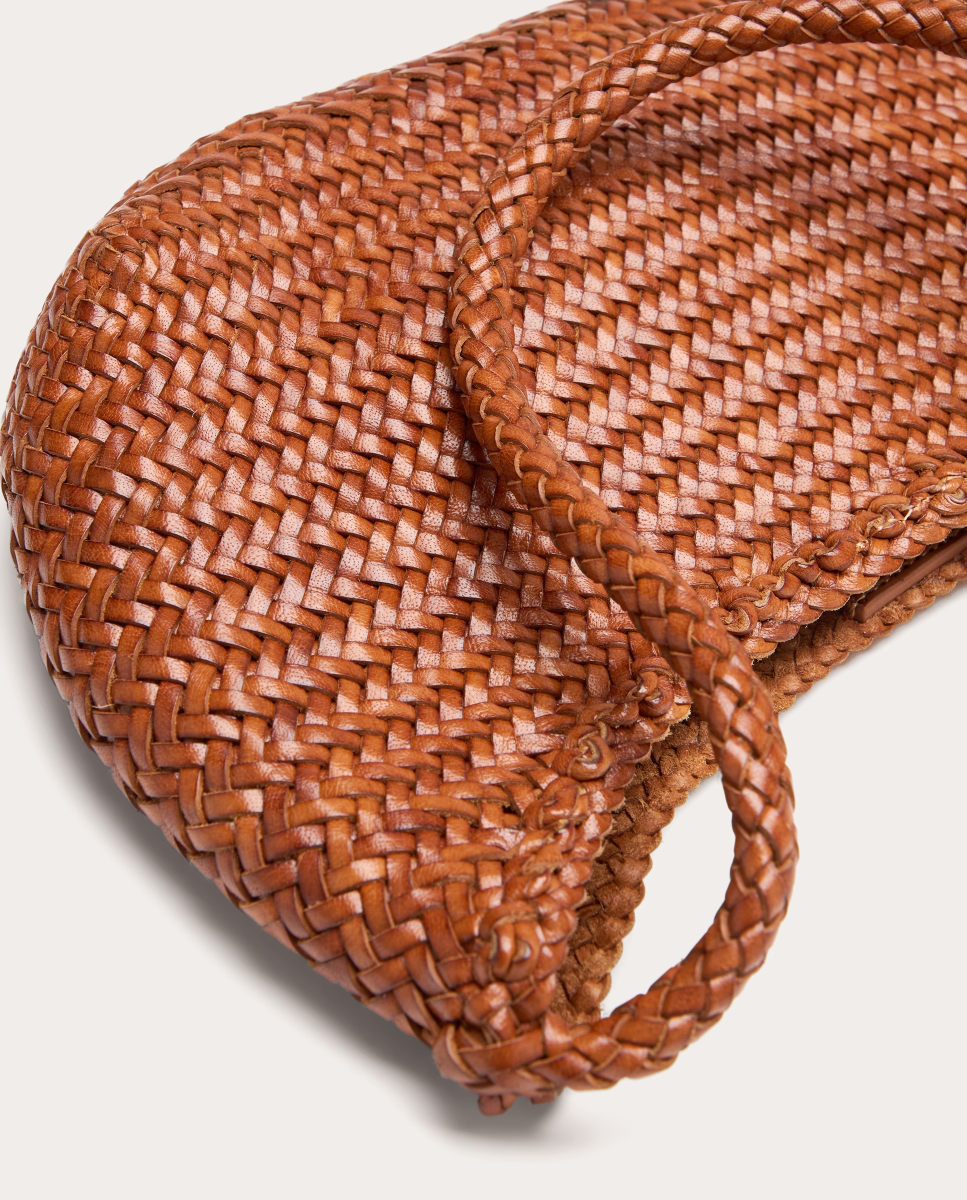 Mala de Ombro Nova Luna em Pele Castanho-claro-5