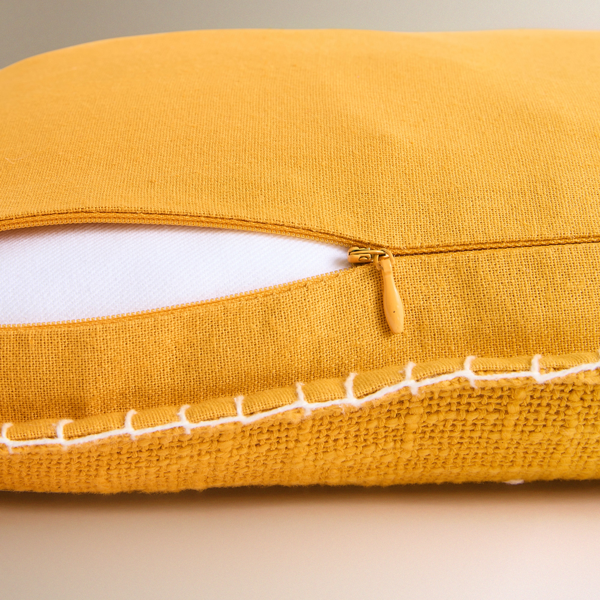 Capa de Almofada Fun Mostarda-3