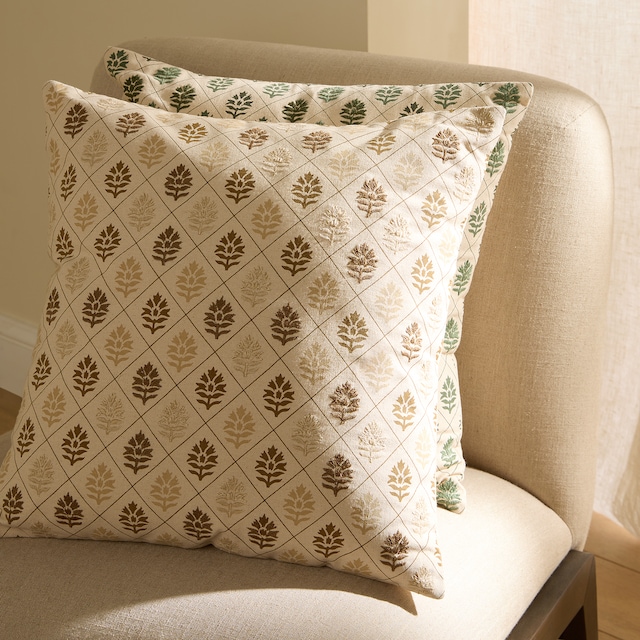 Imagen 0 de Funda de cojín bordada Analisa