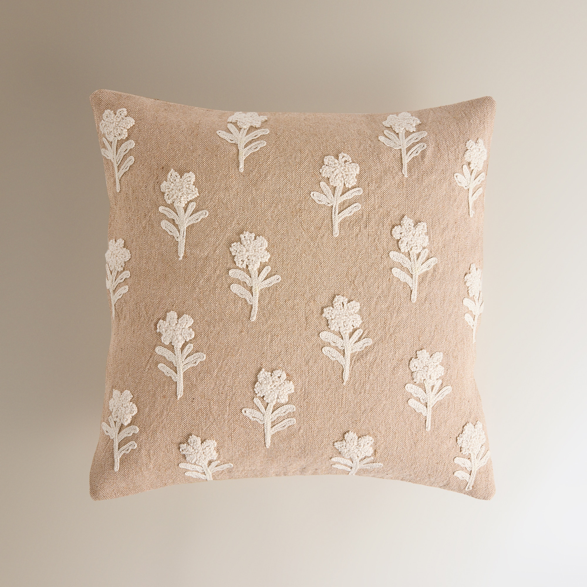 Funda de cojín bordada Layla Beige-2