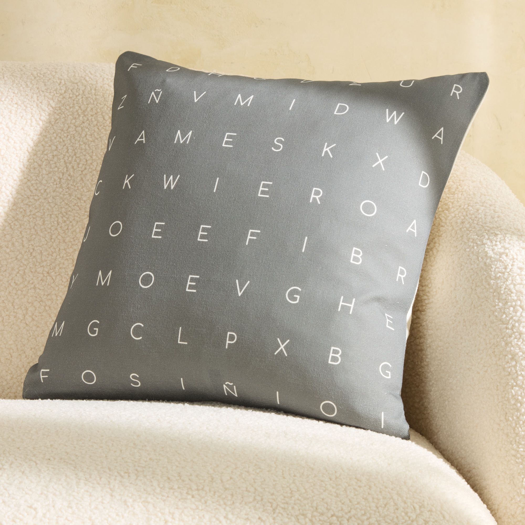 Capa de Almofada Suppe Cinzento-1