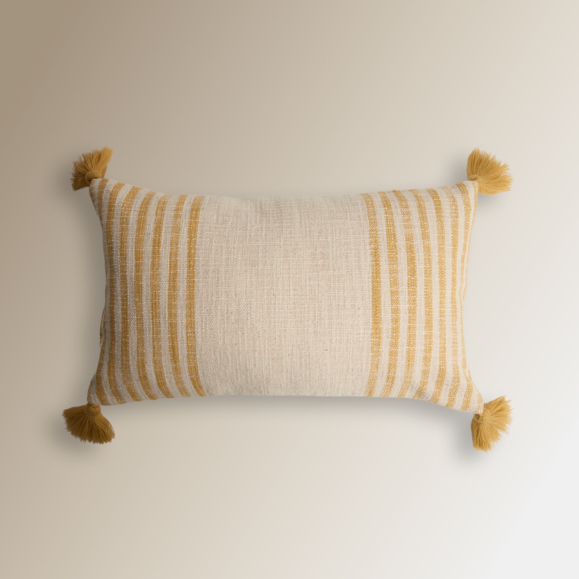 Funda de cojín Gavin Mostaza-2