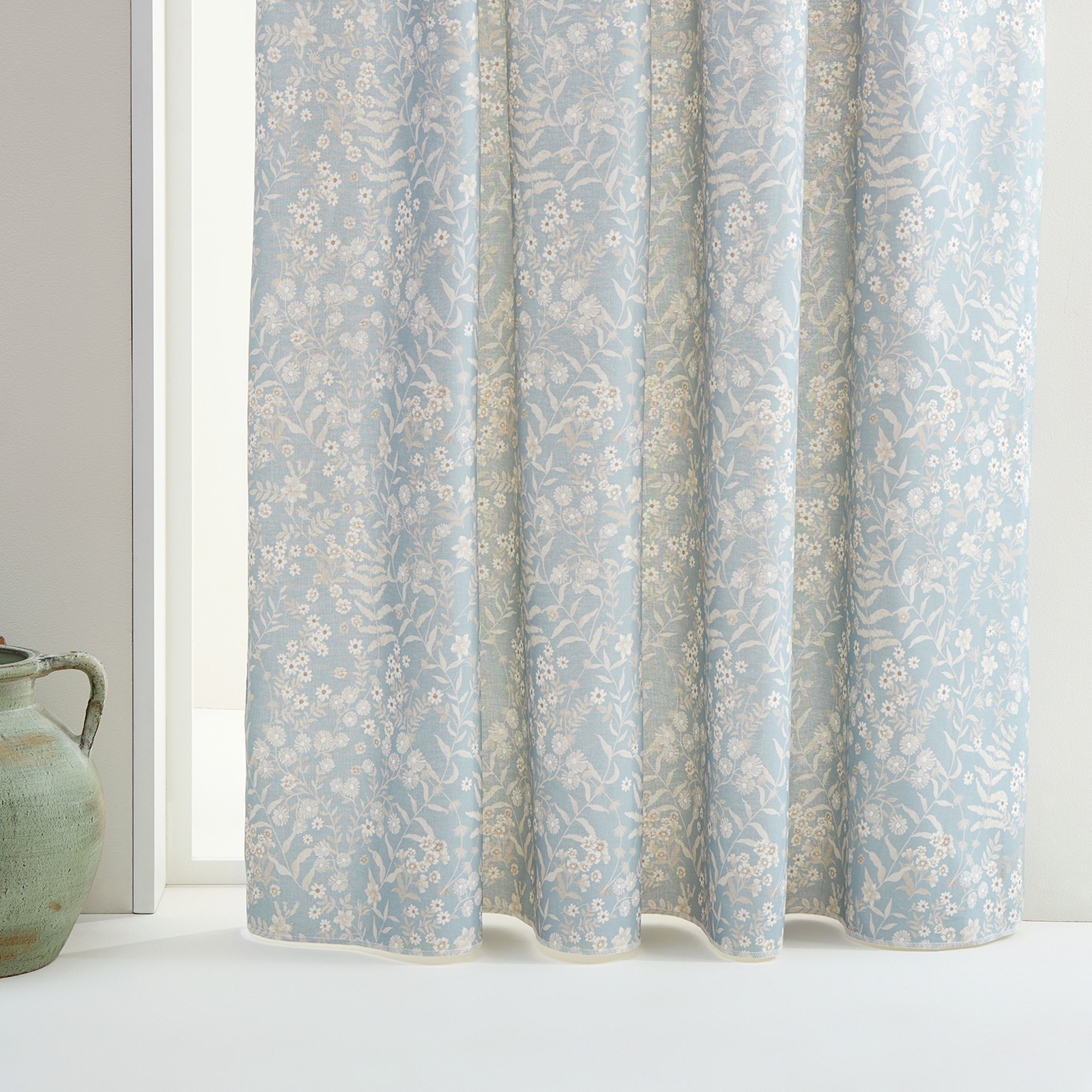 Cortina Confecionada com Sistema Multiusos Fleurs Azul-1