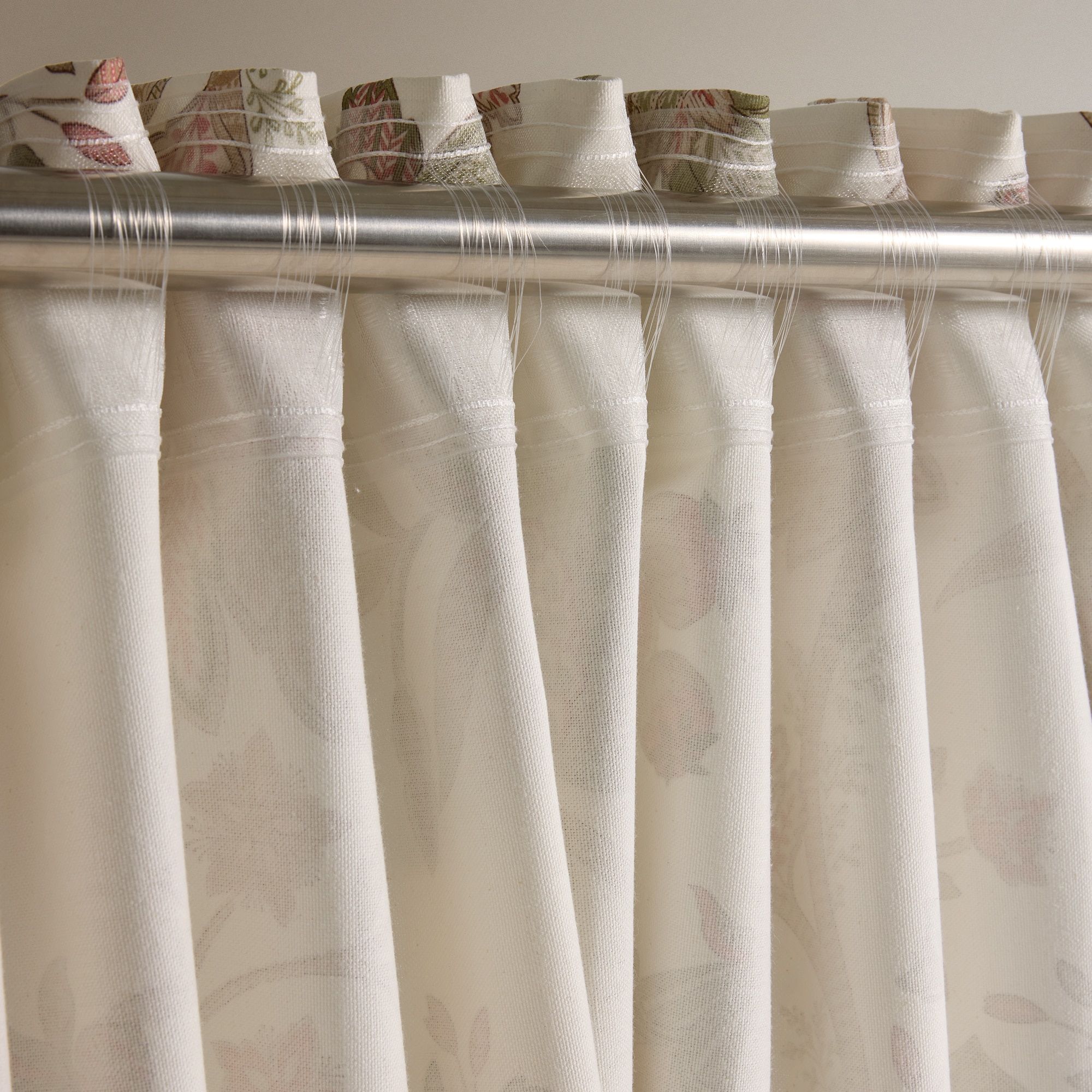 Cortina Confecionada com Sistema Multiusos Verona Verde-5