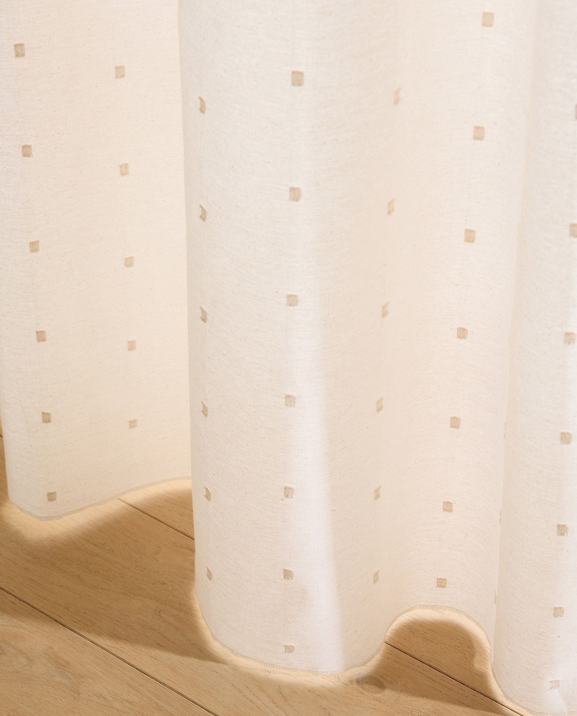 Cortinado Confecionado com Sistema Multiusos Plumeti Natural-4