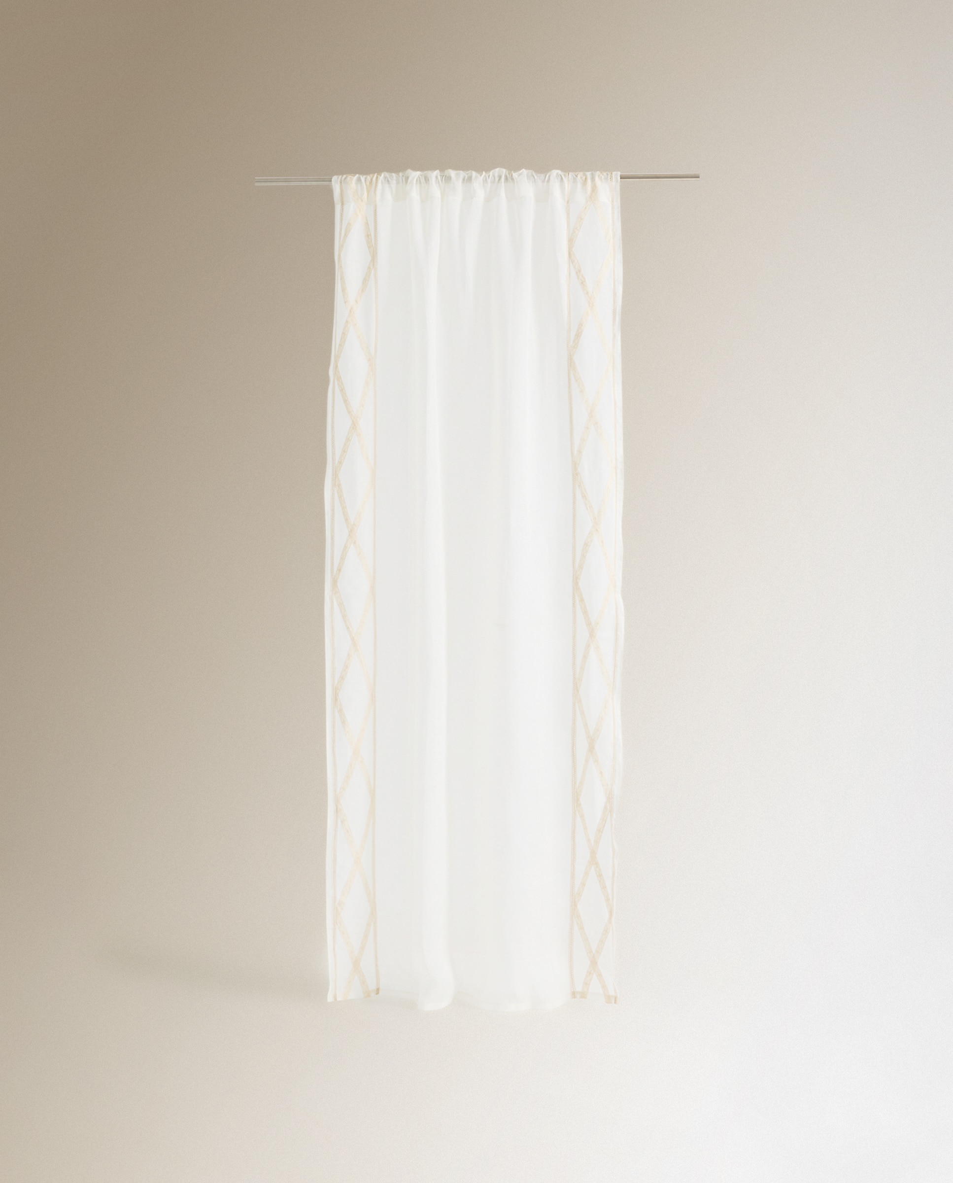 Cortinado Confecionado com Sistema Multiusos Lestat Natural-2