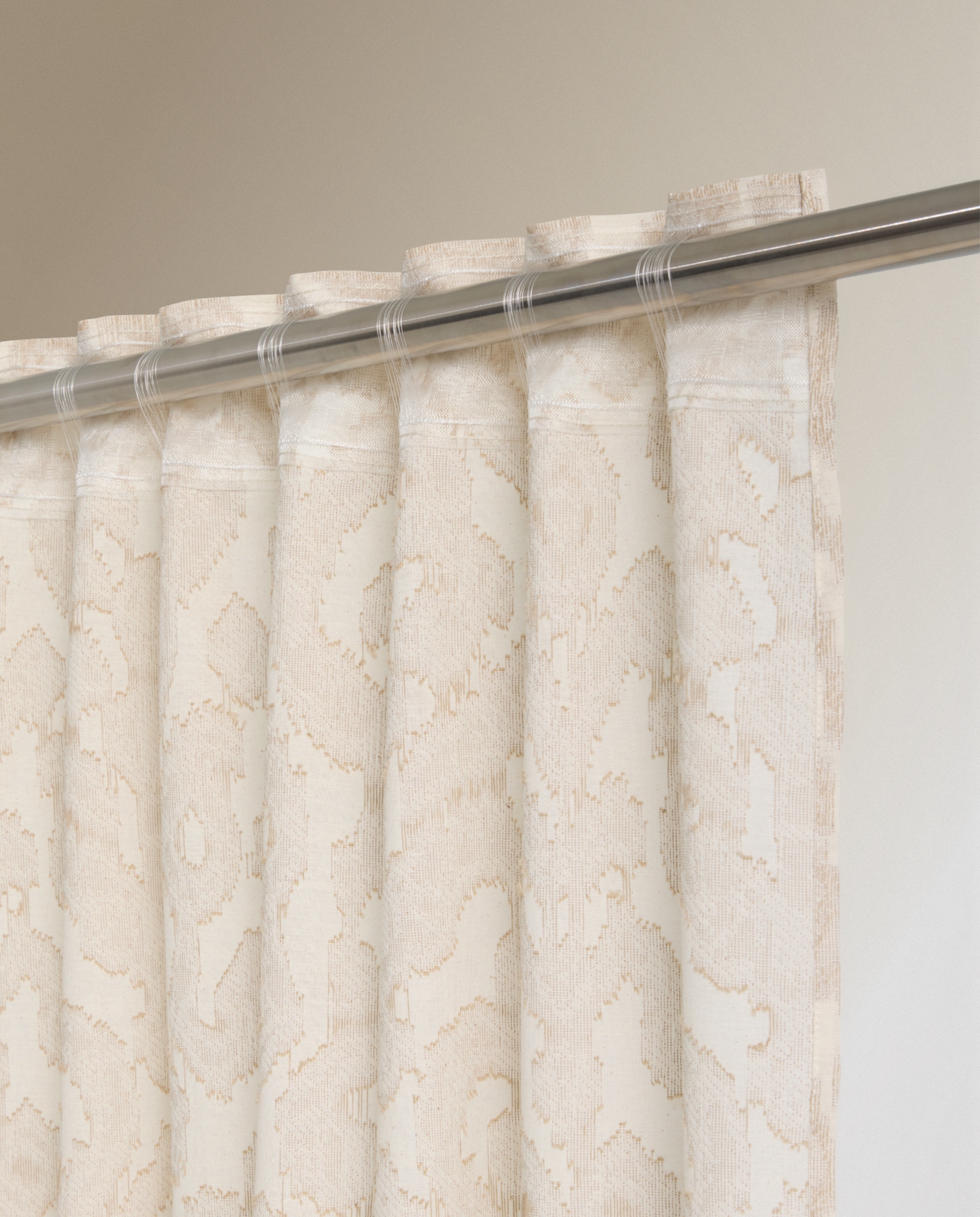 Cortinado Confecionado com Sistema Multiusos Catania Natural-5