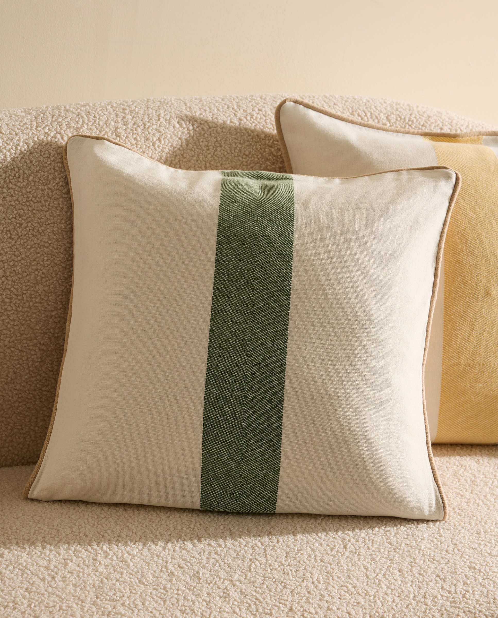 Imagem 0 de Almofada Decorativa Chevron