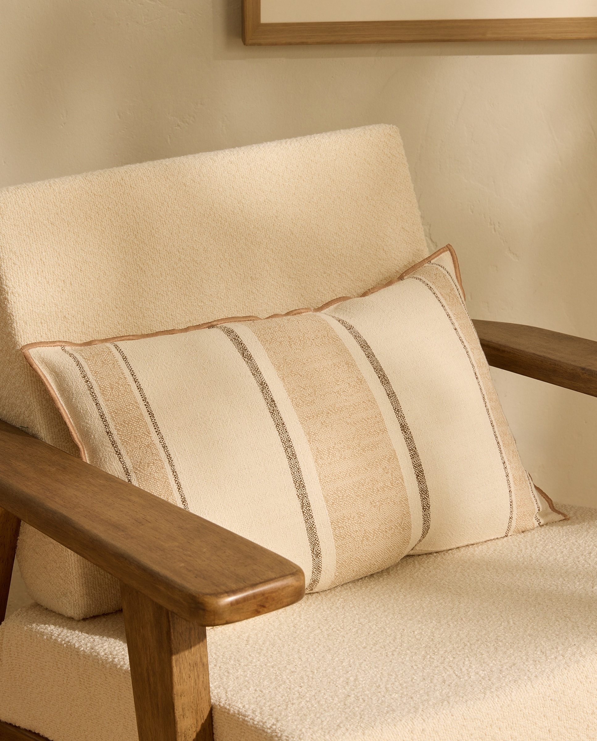 Imagem 0 de Almofada Decorativa Retangular Pluno