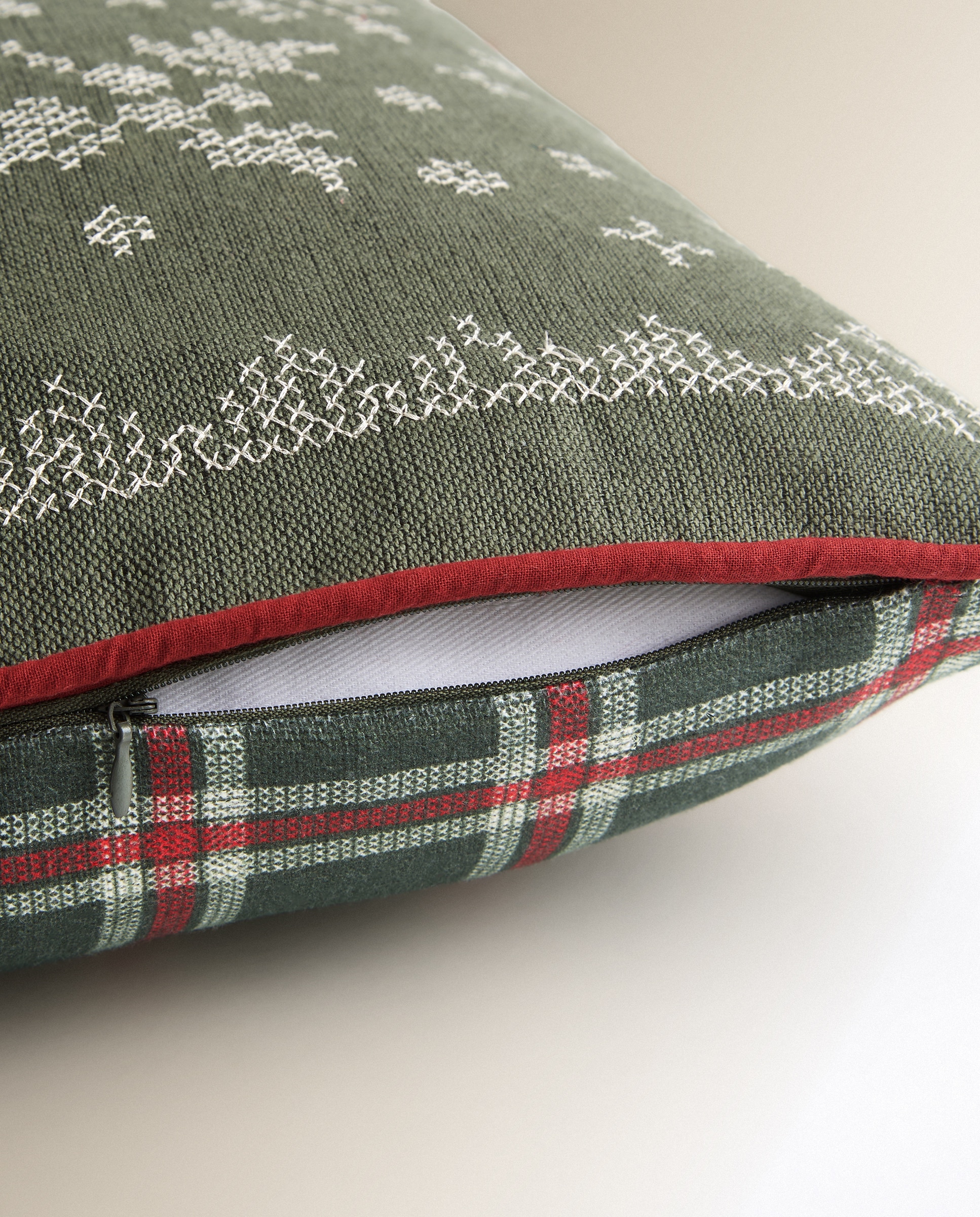 Cojín decorativo Cosy Cross - Verde 50 x 50 cm Verde-3