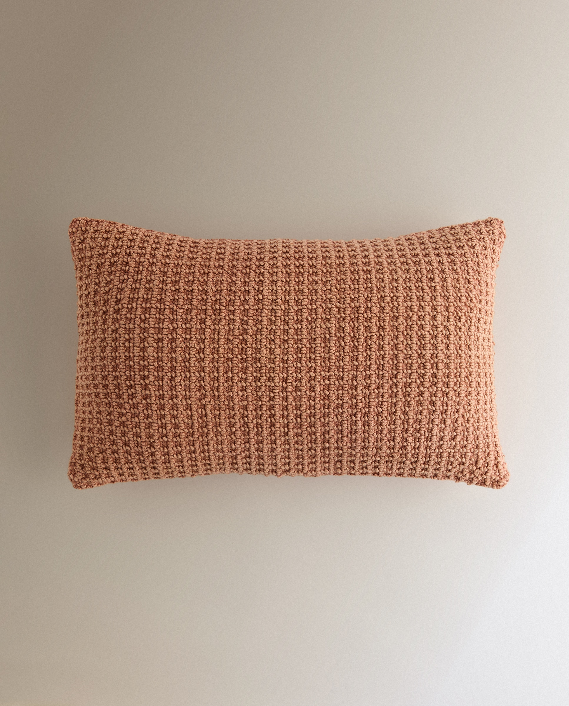 Imagen 2 de Cojín decorativo rectangular Fitz - Coral 30 x 50 cm Coral