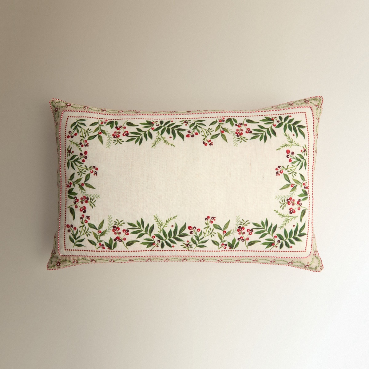 Cojín decorativo rectangular bordado Mistletoe Multicolor-2