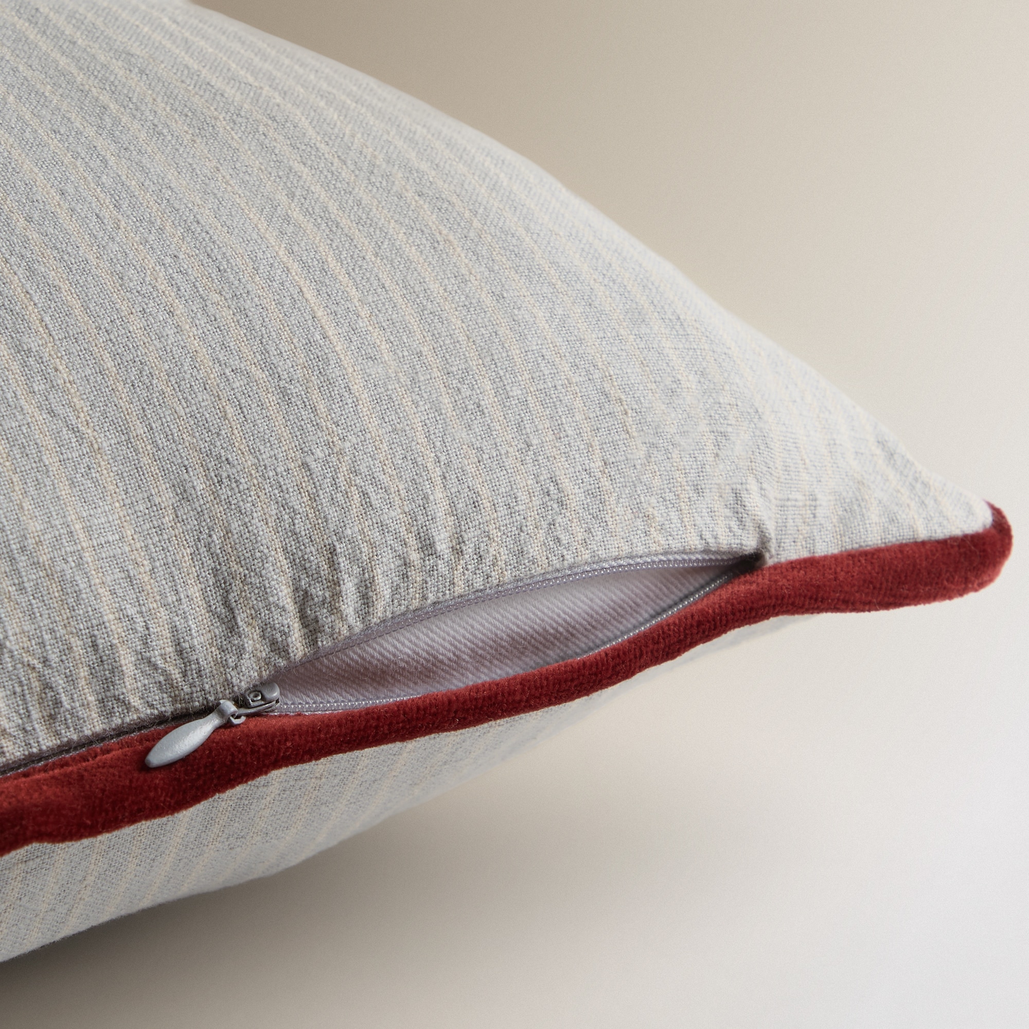 Almofada Decorativa Ampleforth Azul-3