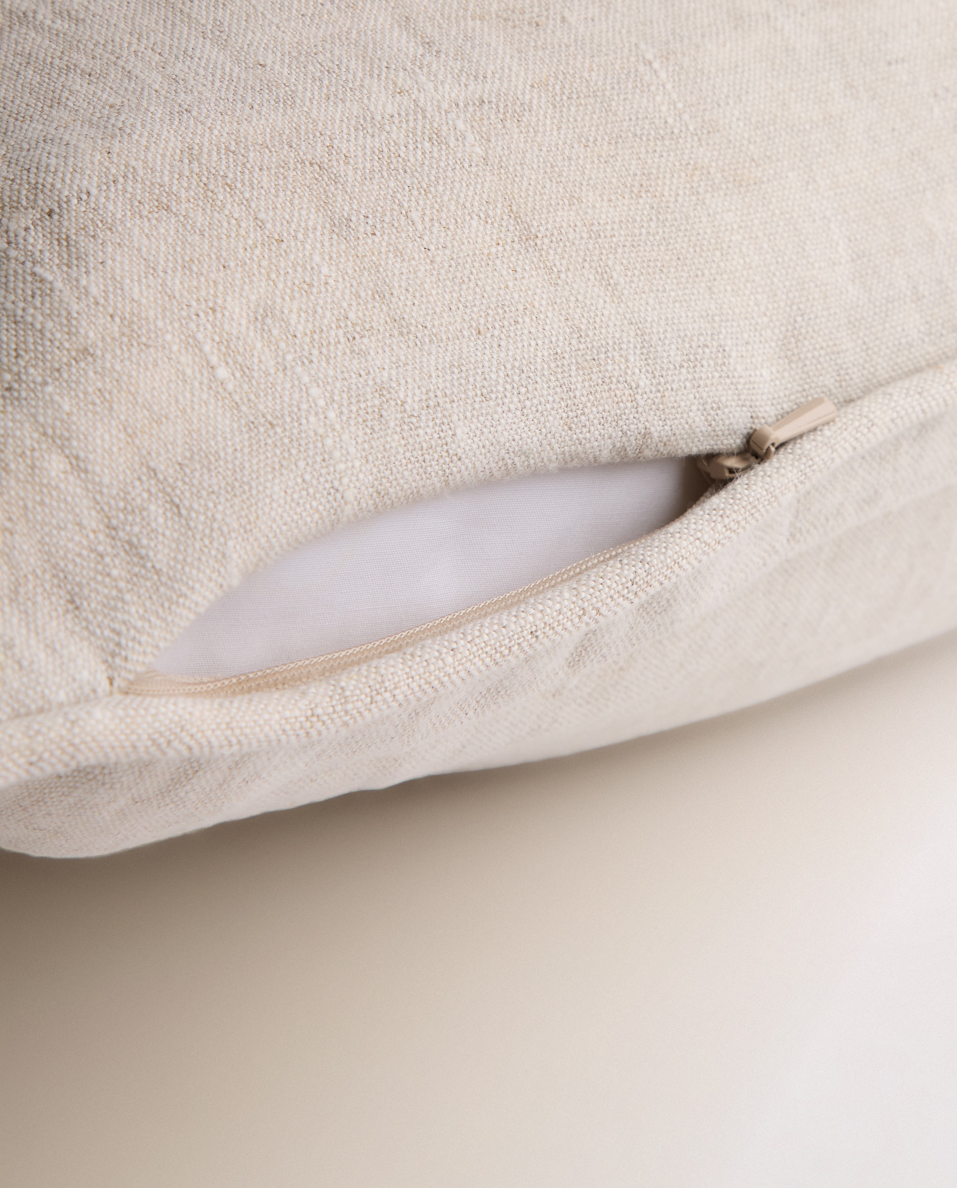 Almofada Decorativa Penda Bege-3