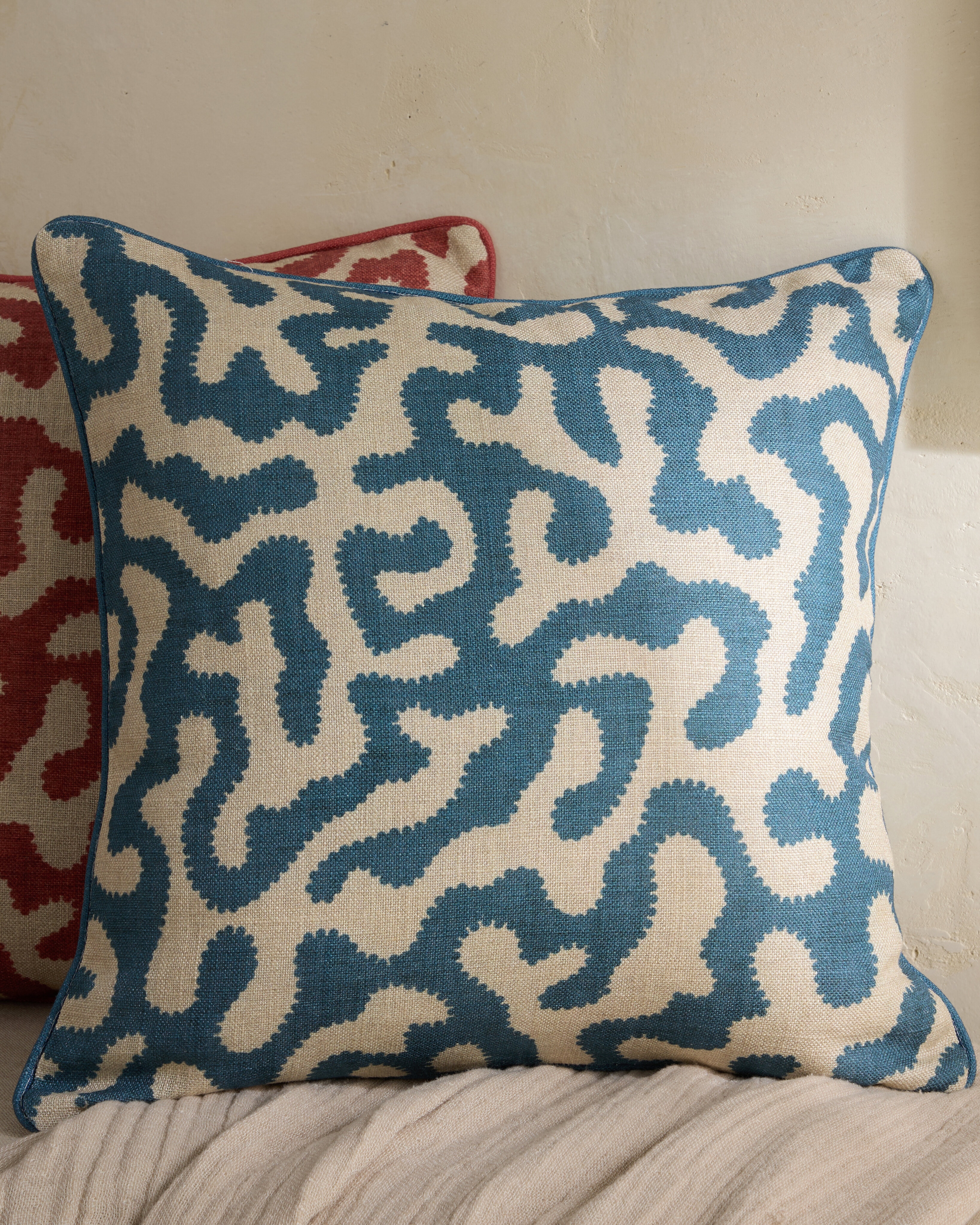 Imagem 0 de Almofada Decorativa Ziba