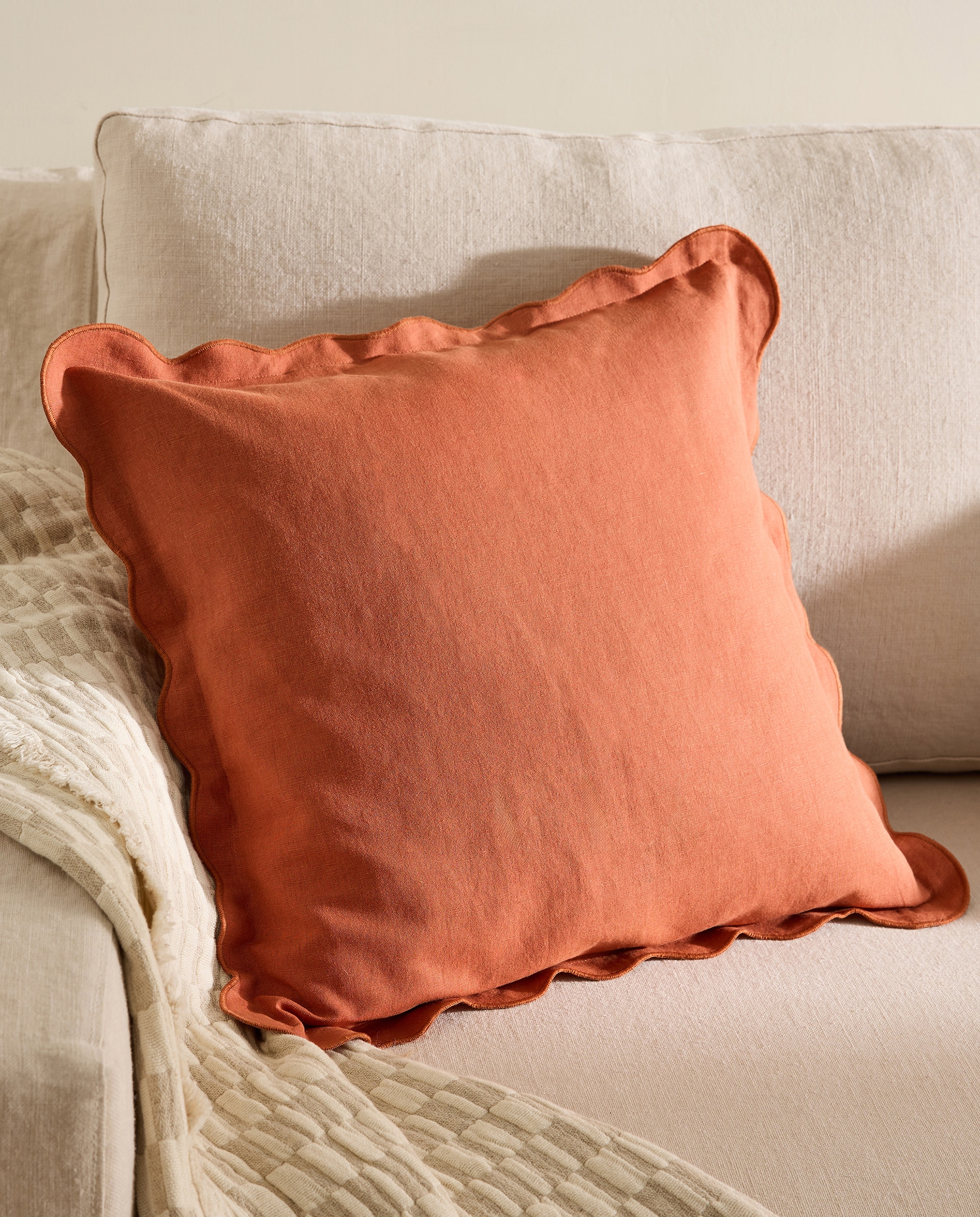 Almofada Decorativa Harrold Laranja-1