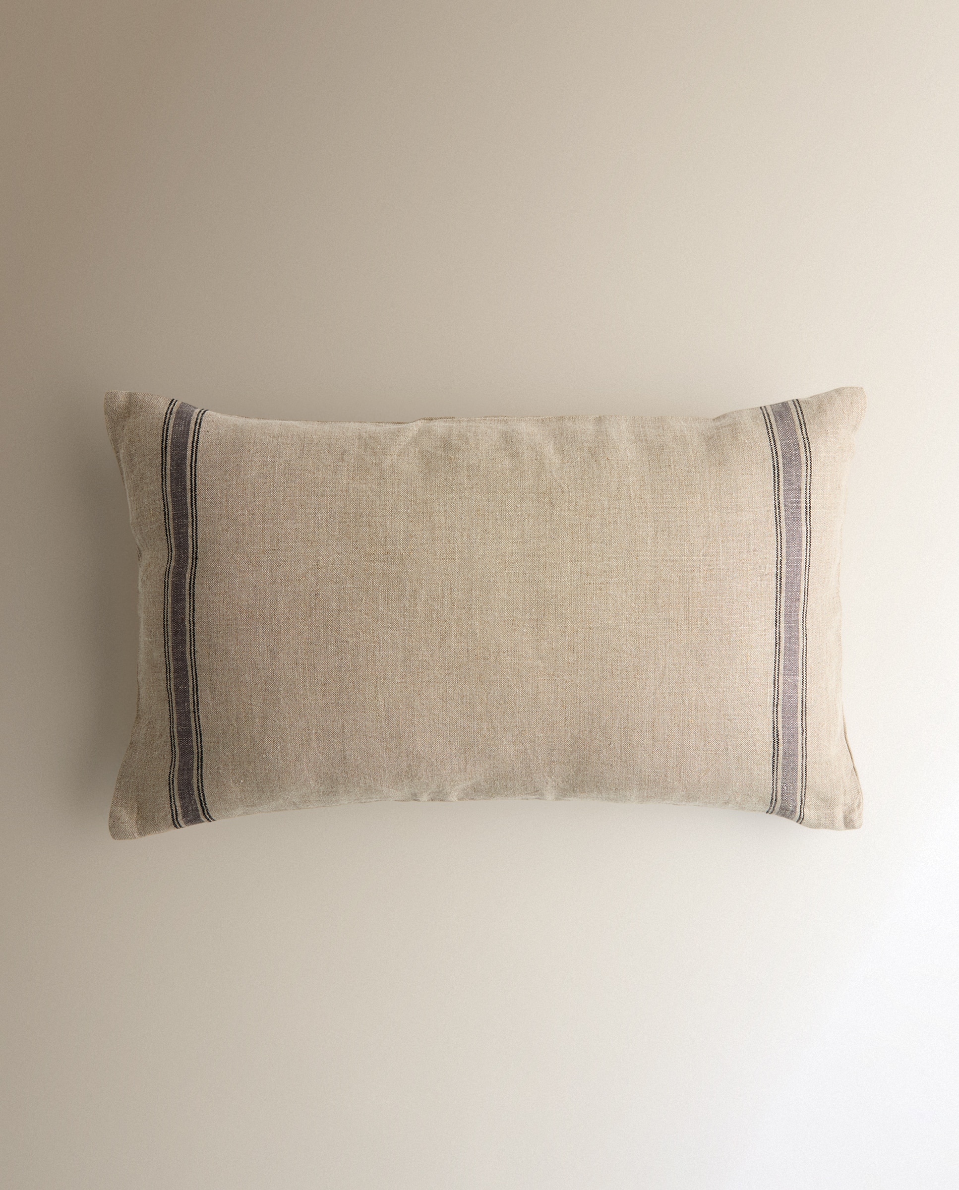 Almofada Retangular Cardamon Cinzento-2