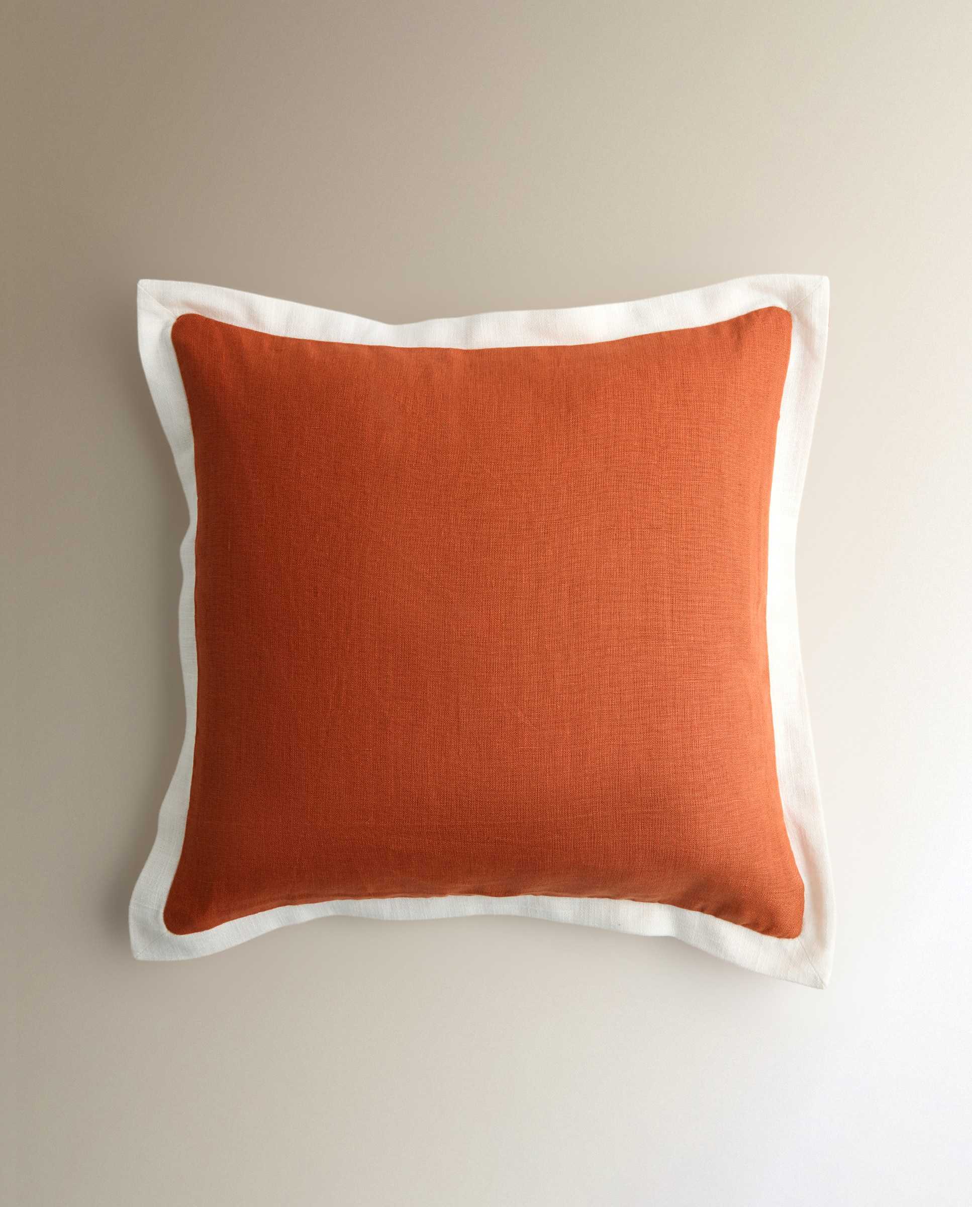 Almofada decorativa Zhaleh 19 Cobre-2