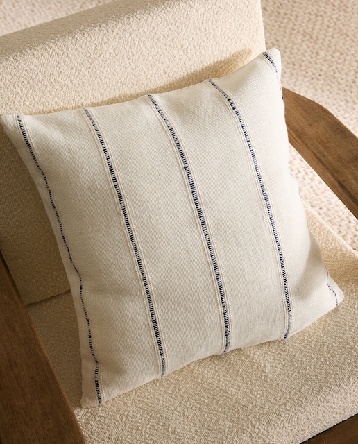 Imagem 0 de Almofada Decorativa Beja