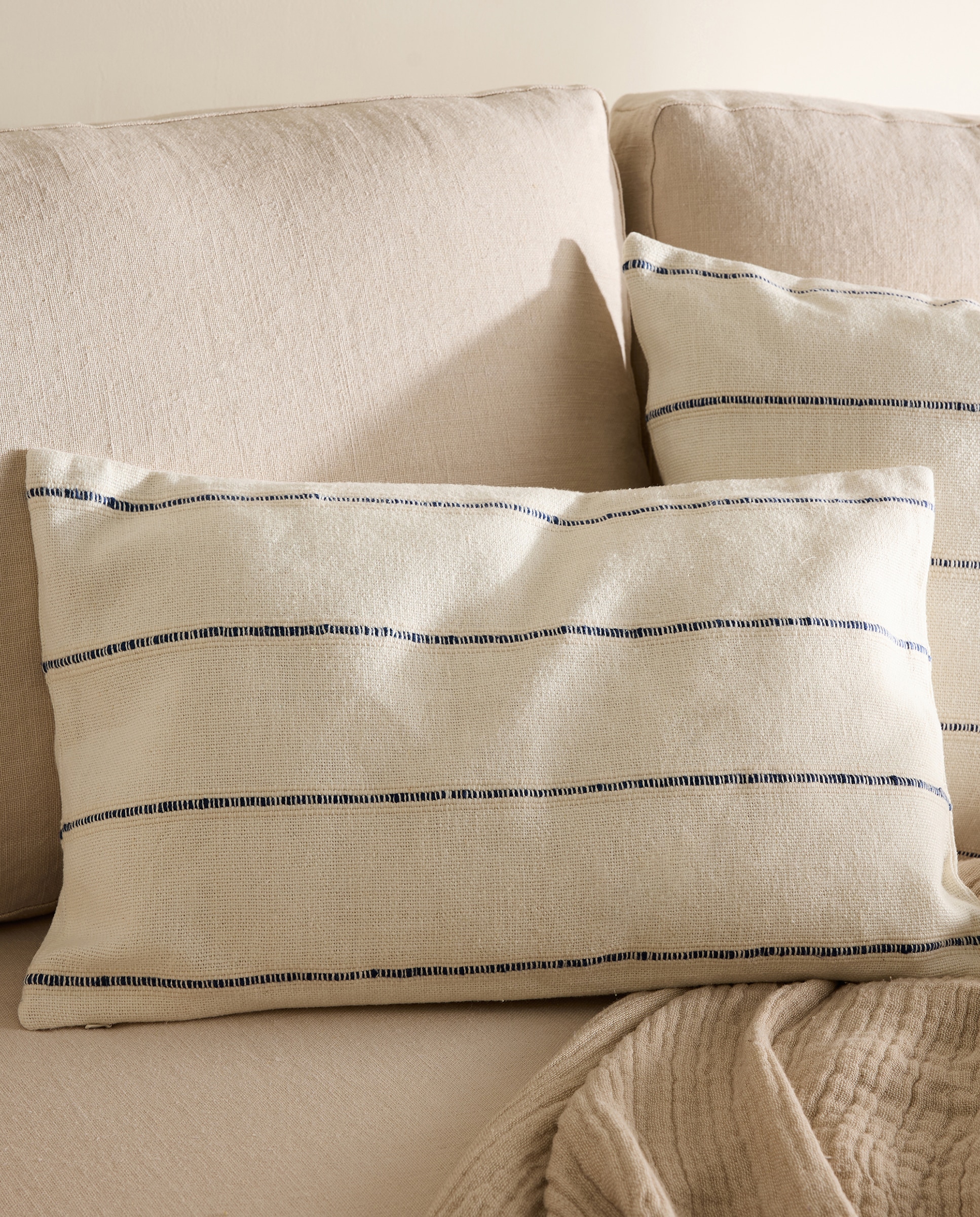 Imagem 0 de Almofada Decorativa Retangular Beja