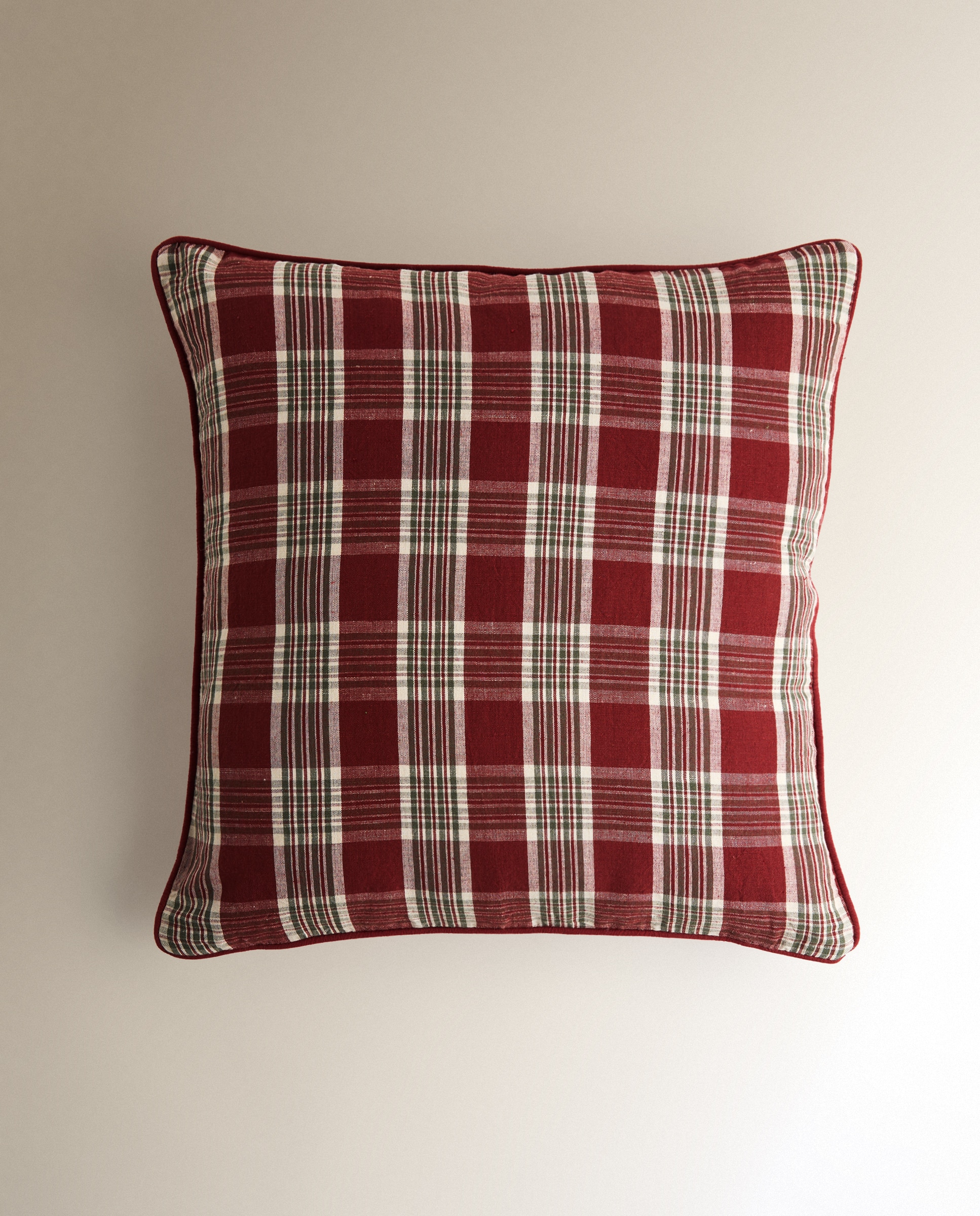 Cojín decorativo Holly Check - Granate 50 x 50 cm Granate-2