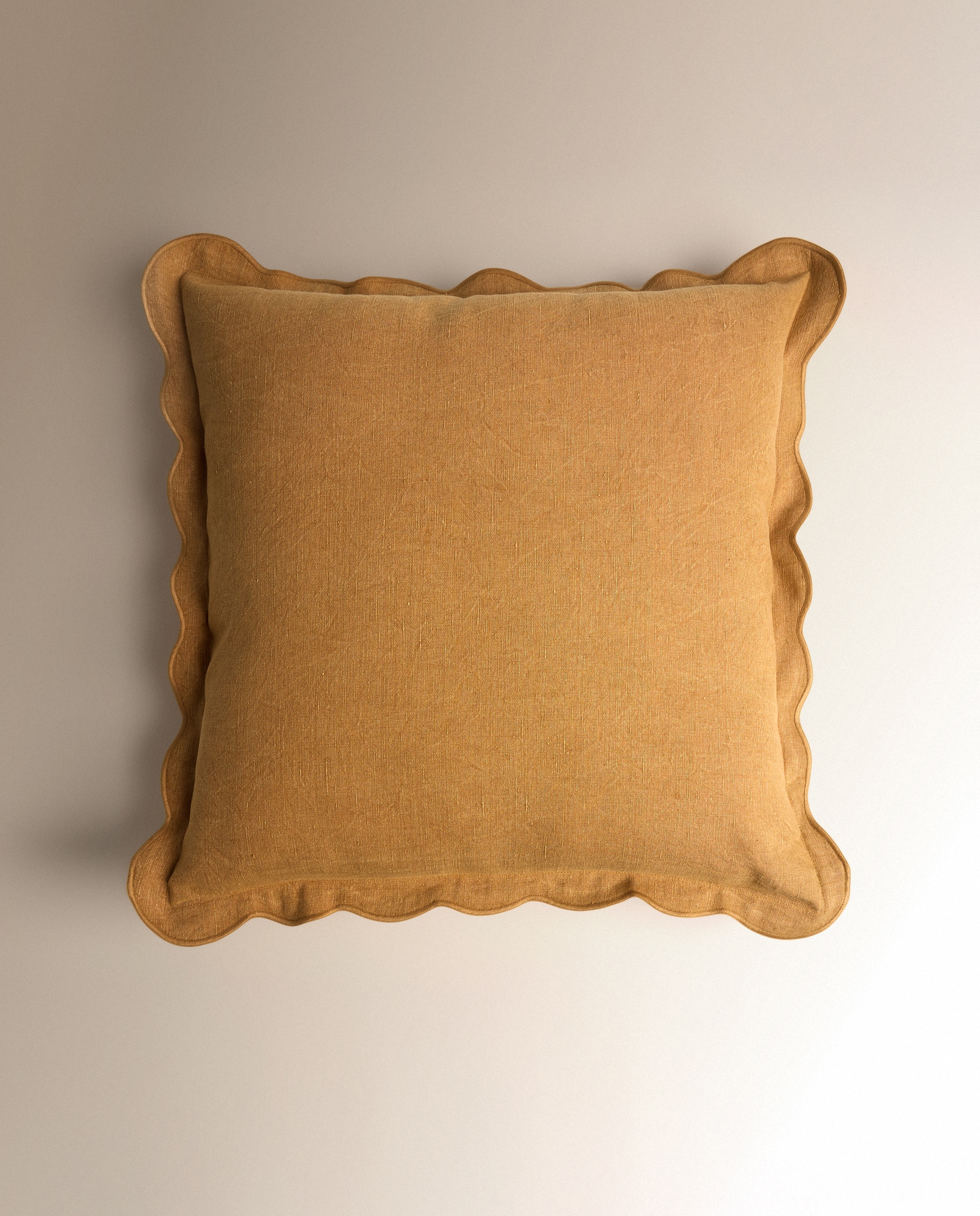 Almofada decorativa Harrold Laranja-2