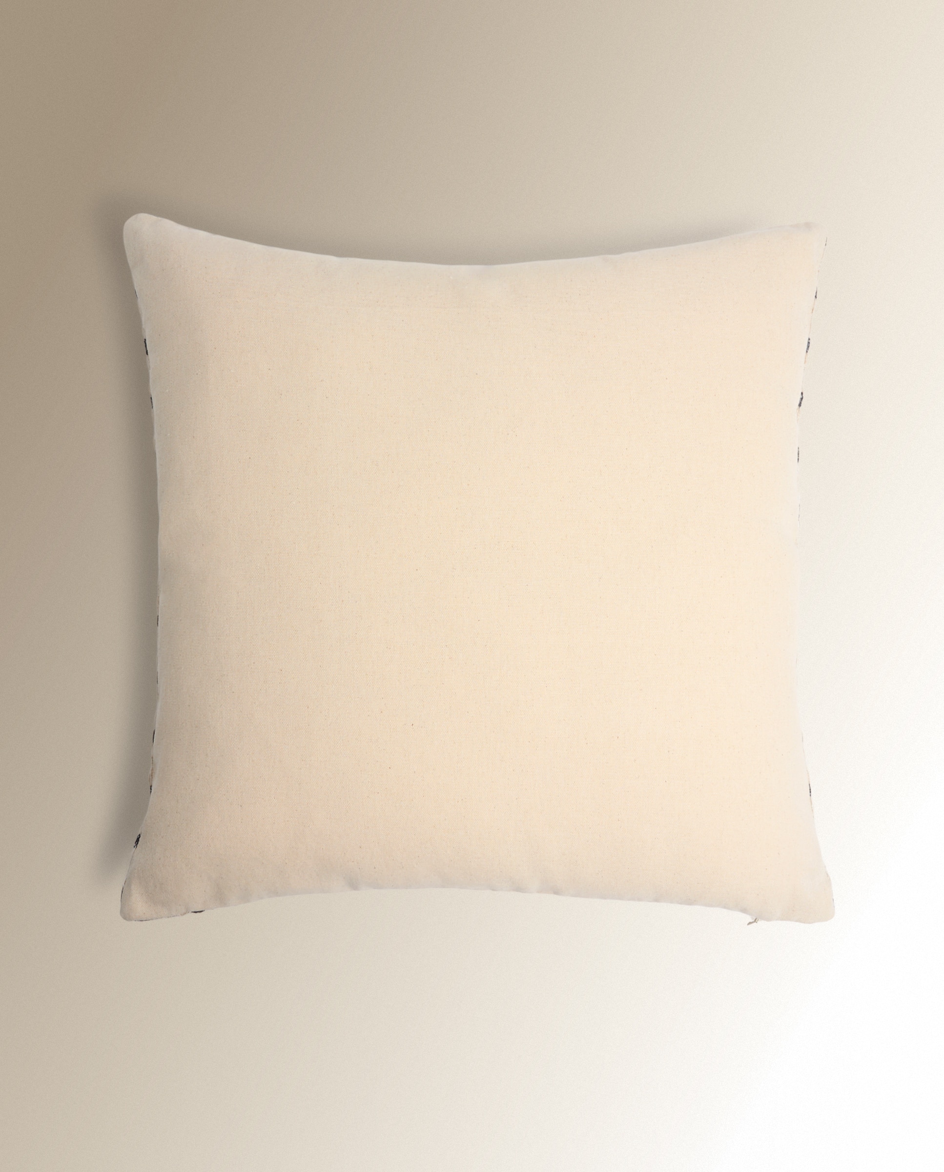 Imagen 5 de Cojín decorativo Kanso - Antracita 50 x 50 cm Antracita