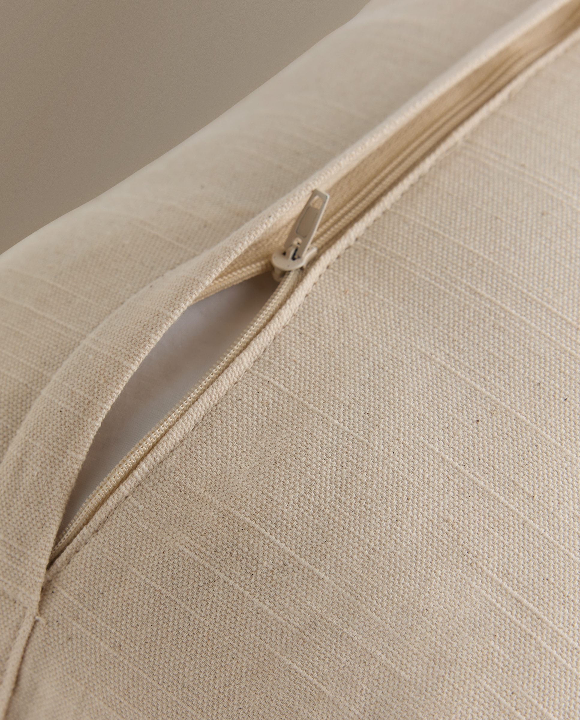 Cojín decorativo rectangular bordado Roger - Beige 30 x 50 cm Beige-3