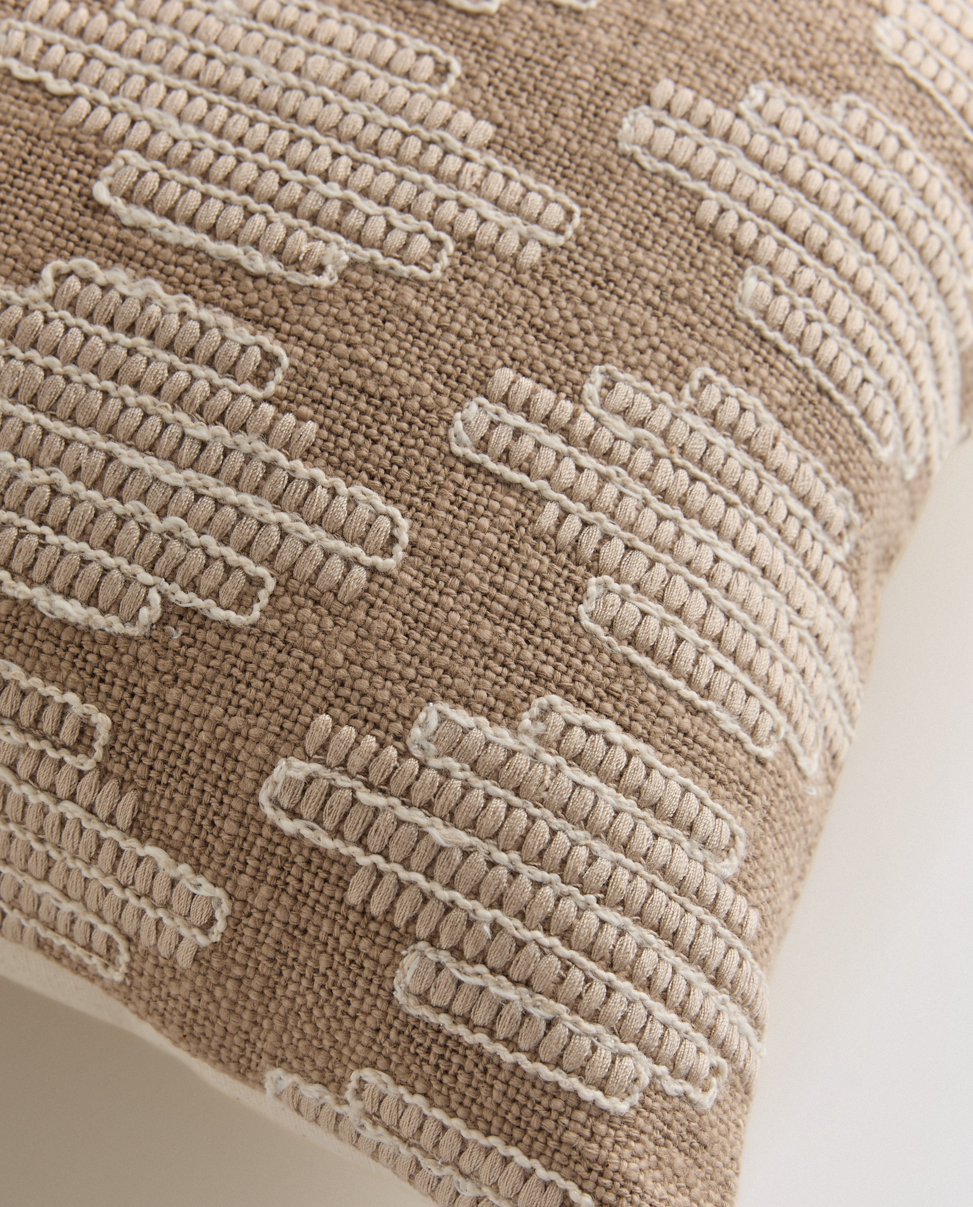 Cojín decorativo rectangular bordado Roger - Beige 30 x 50 cm Beige-4