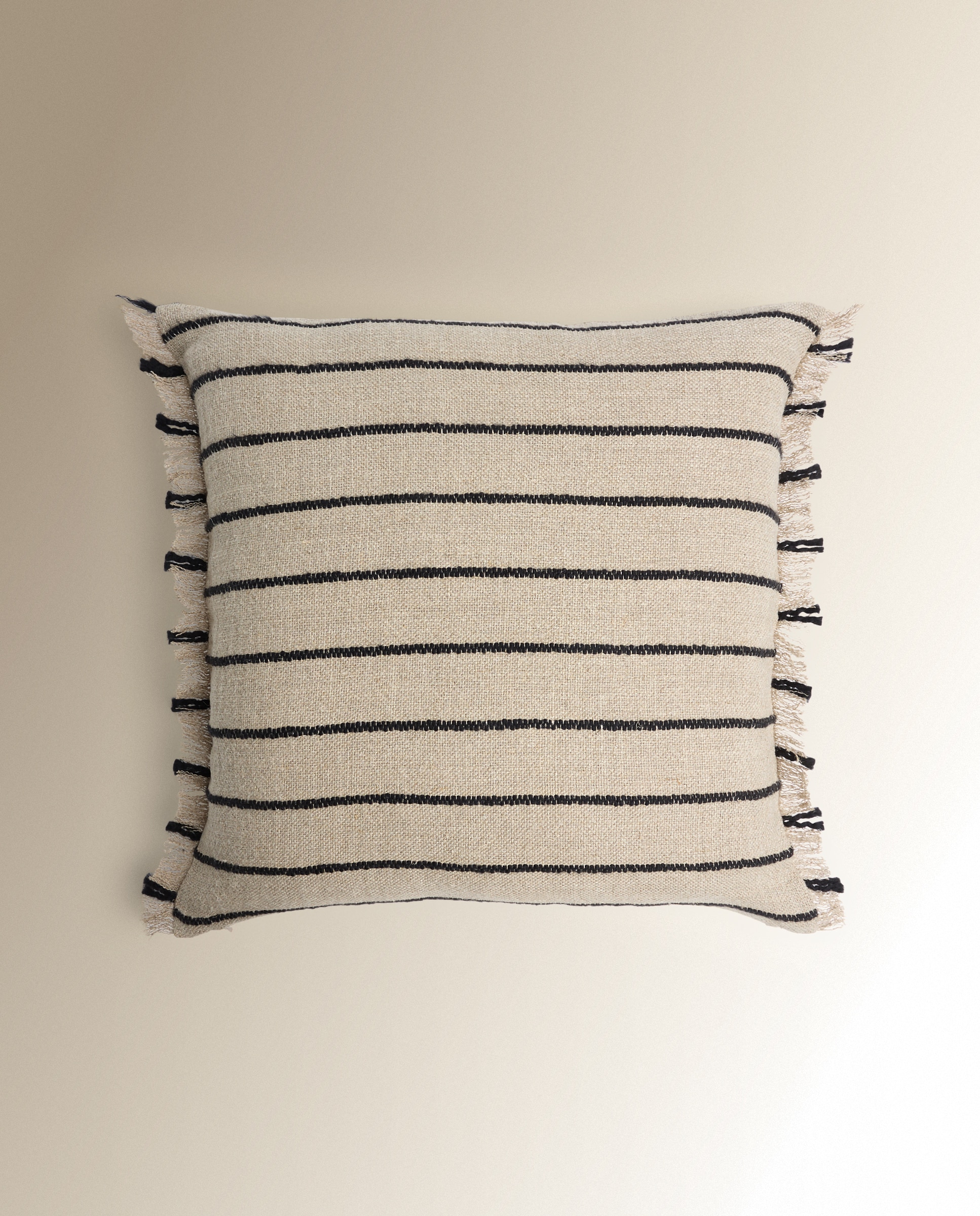 Imagen 2 de Cojín decorativo Aldo - Beige 50 x 50 cm Beige