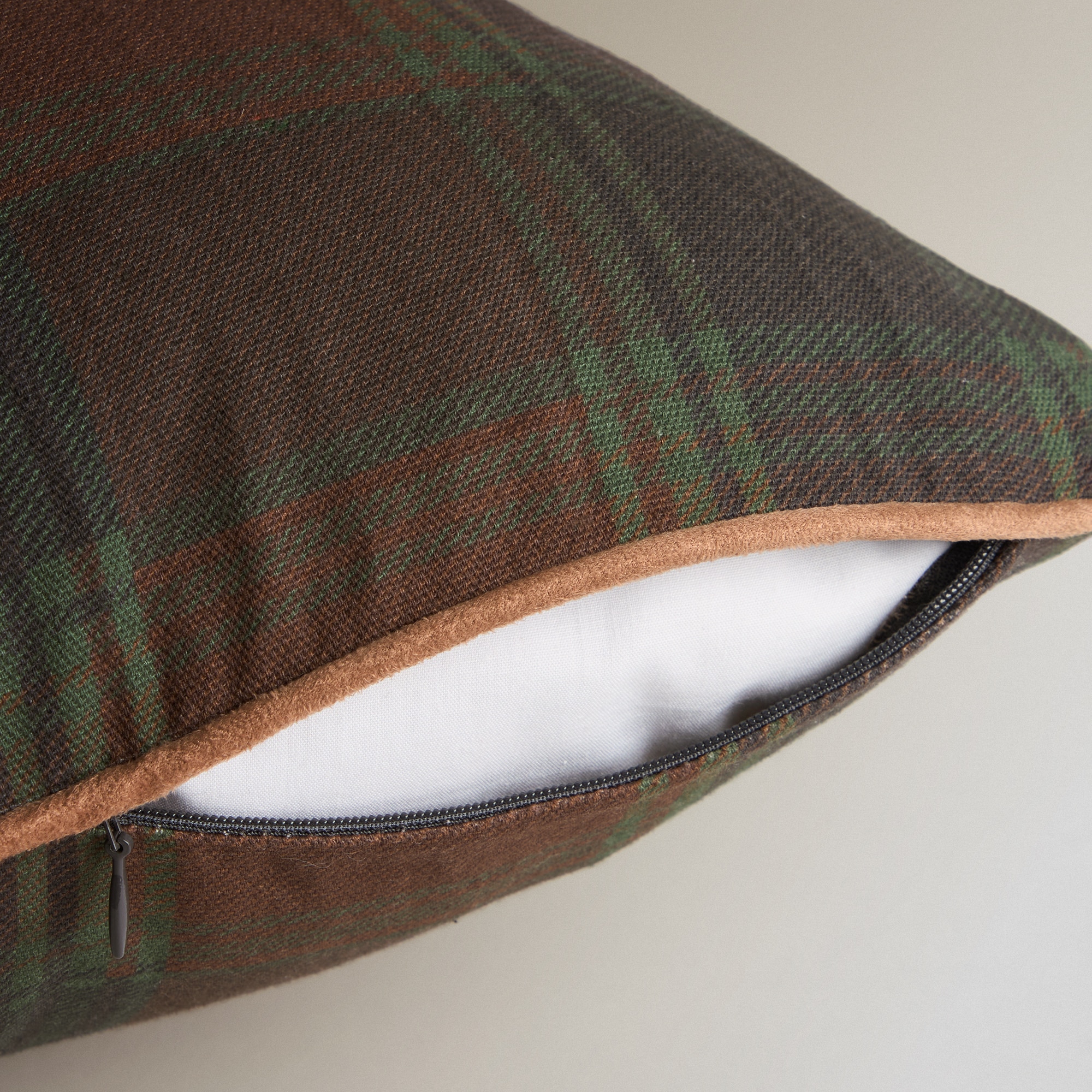 Almofada Decorativa Retangular com Bordado Balmoral Verde-3