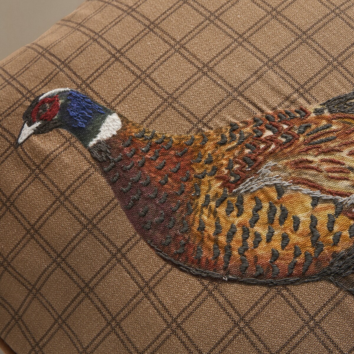 Almofada Decorativa com Bordado Balmoral Multicolor-4