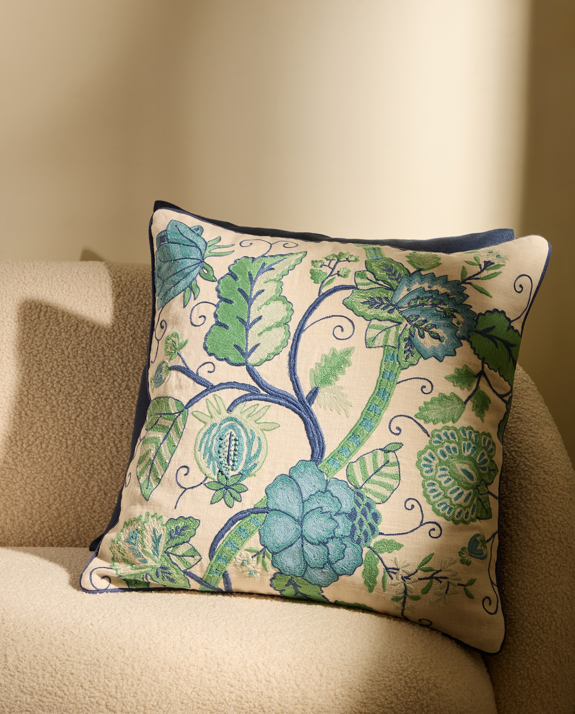 Imagem 0 de Almofada Decorativa Nava