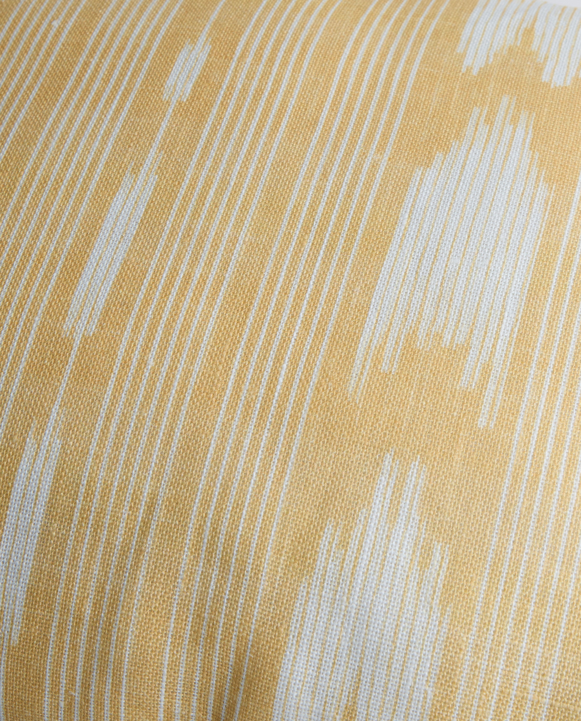 Almofada Decorativa Retangular Ikat Pollensa Amarelo-4