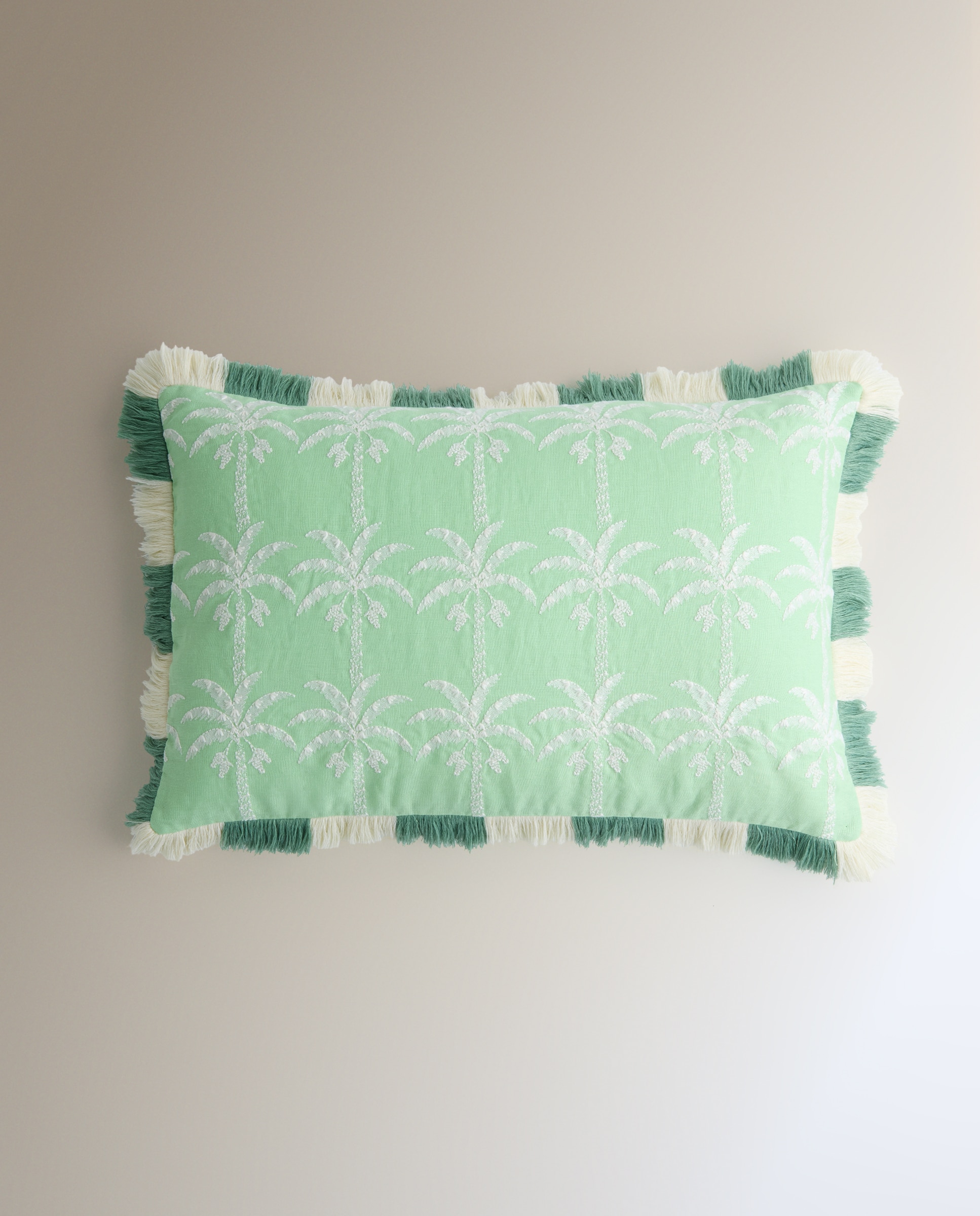 Almofada Decorativa Retangular com Bordado Sao Palm Verde Água-2