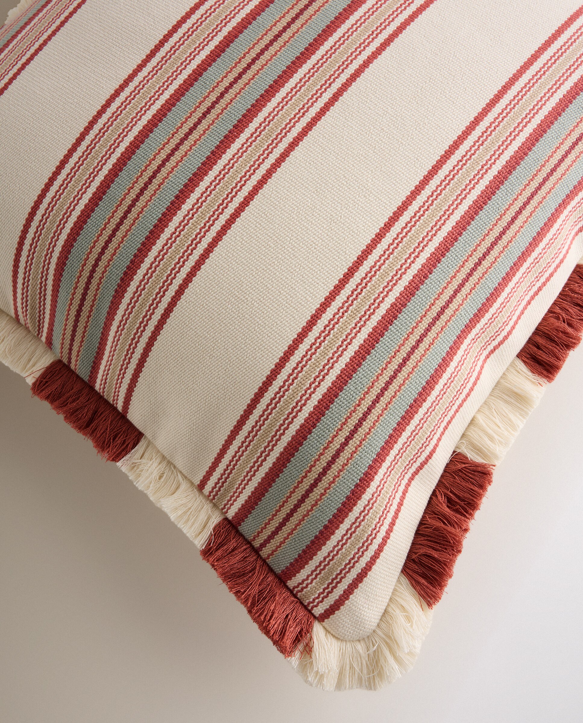 Imagen 4 de Cojín decorativo Salina - Rojo 50 x 50 cm Rojo
