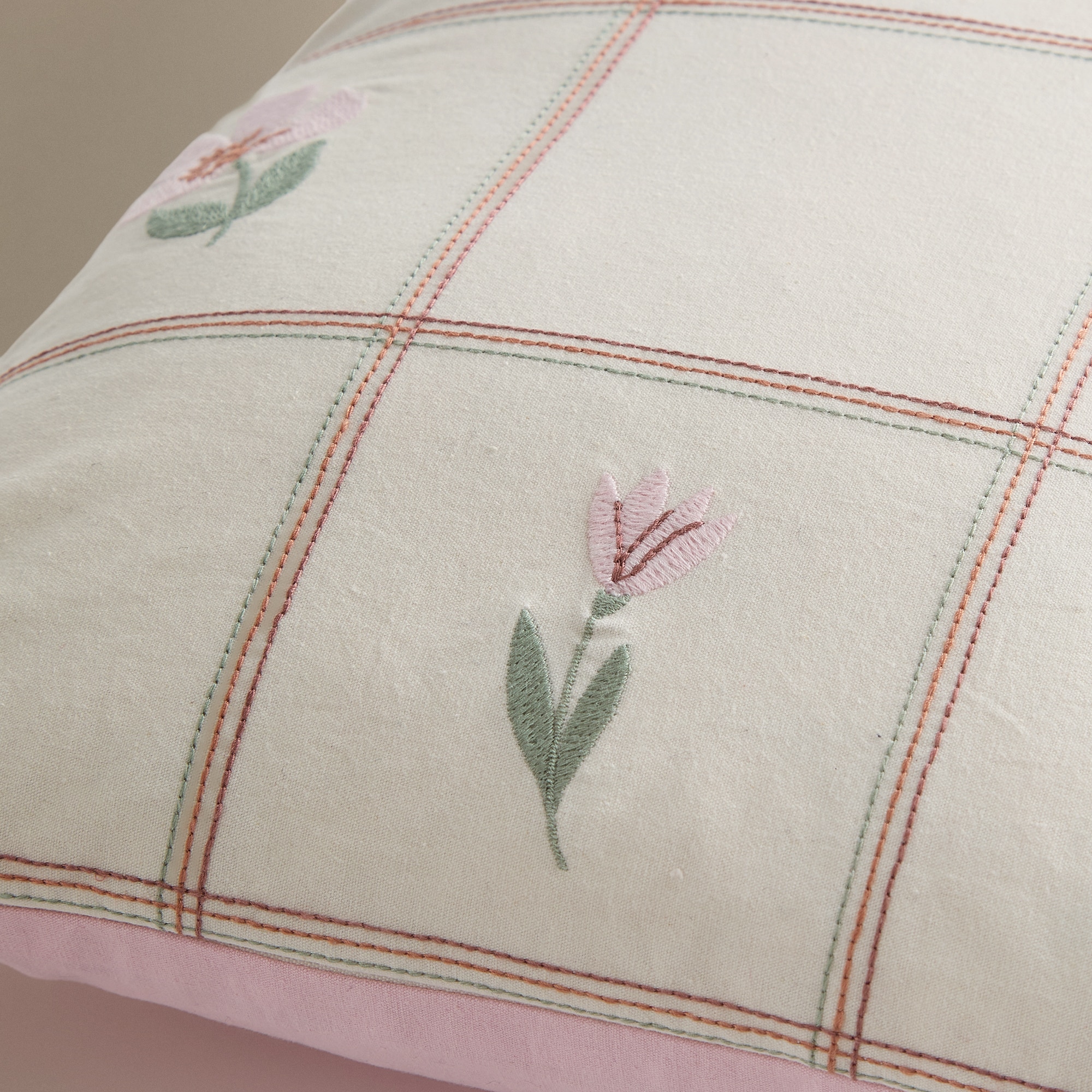 Almofada Decorativa Infantil com Bordado Flower Patch Multicolor-4