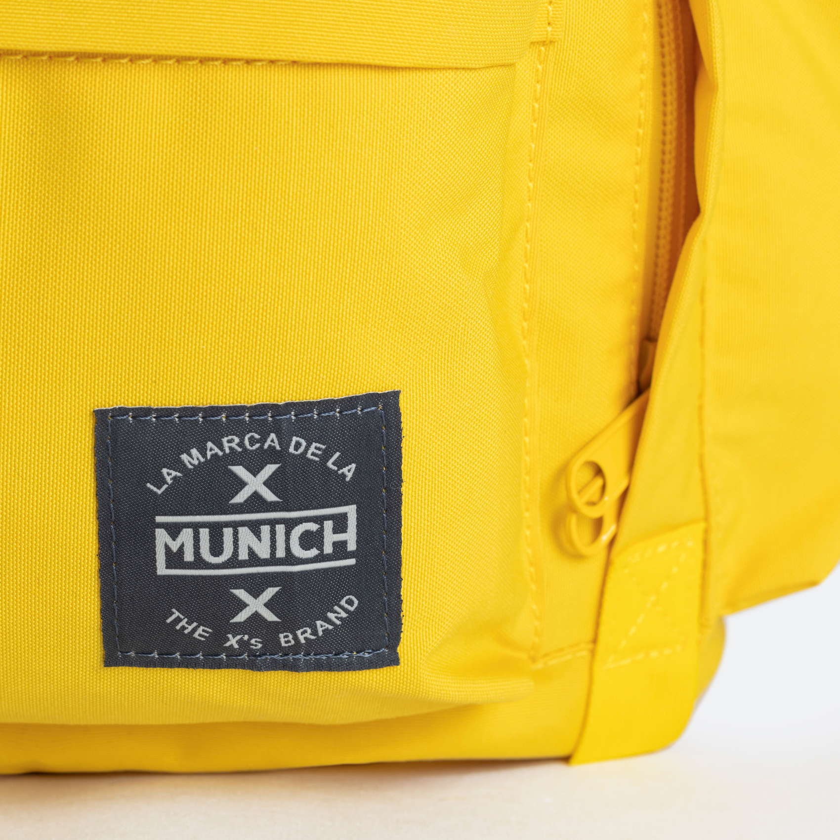 Mochila Cour Medium Camel-3