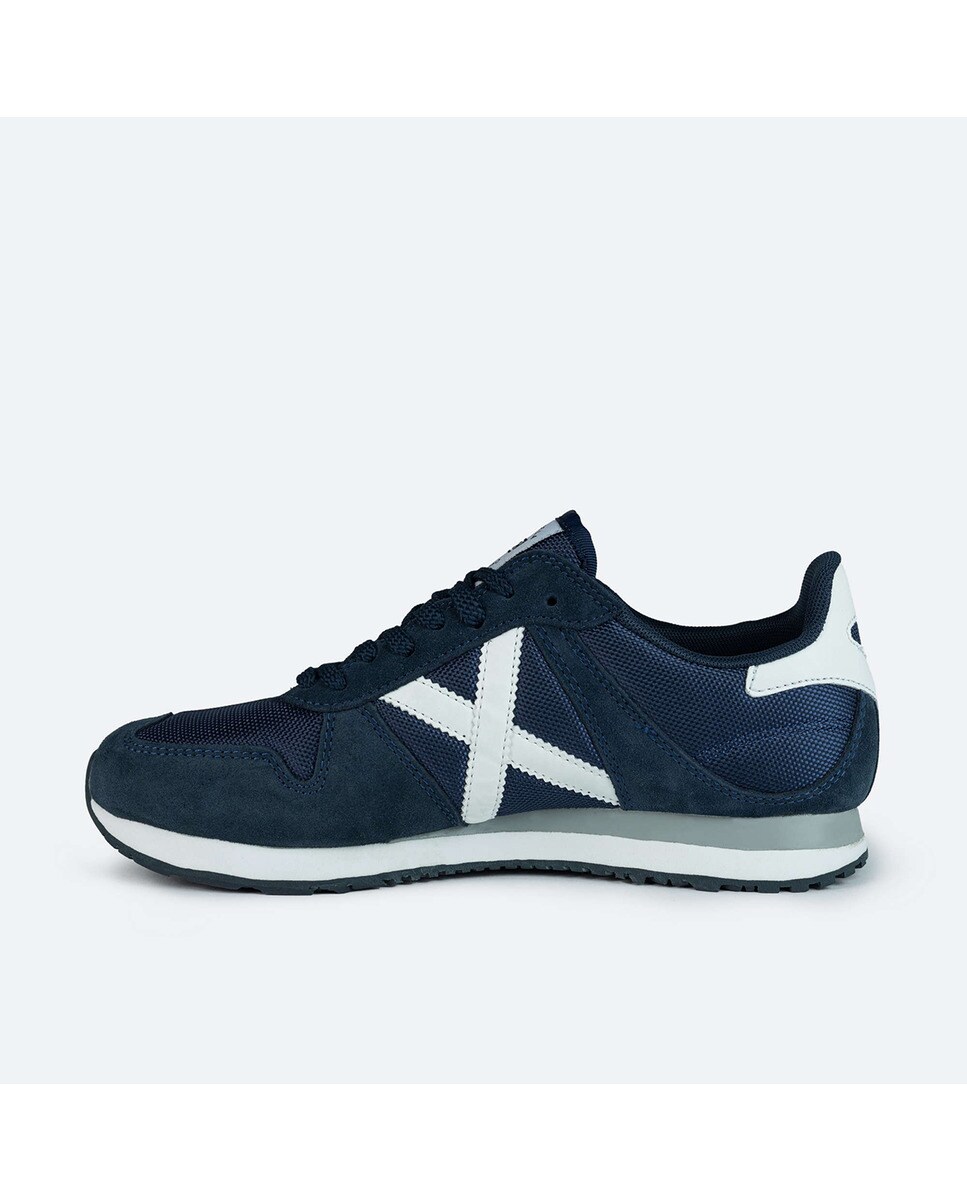 Zapatillas de hombre en azul marino bajas tipo running con logotipo lateral y detalles en contraste - Azul marino Azul marino-4